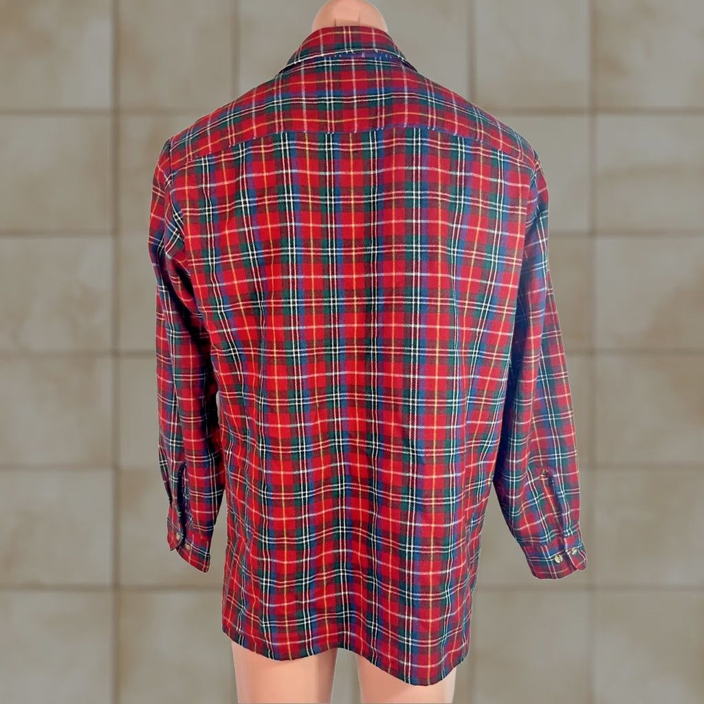 Vintage VINTAGE GFC Trading Co Shirt Mens Size M Plaid Red Flannel Button-Up Long Sleeve Pockets Size US M / EU 48-50 / 2 - 1 Thumbnail