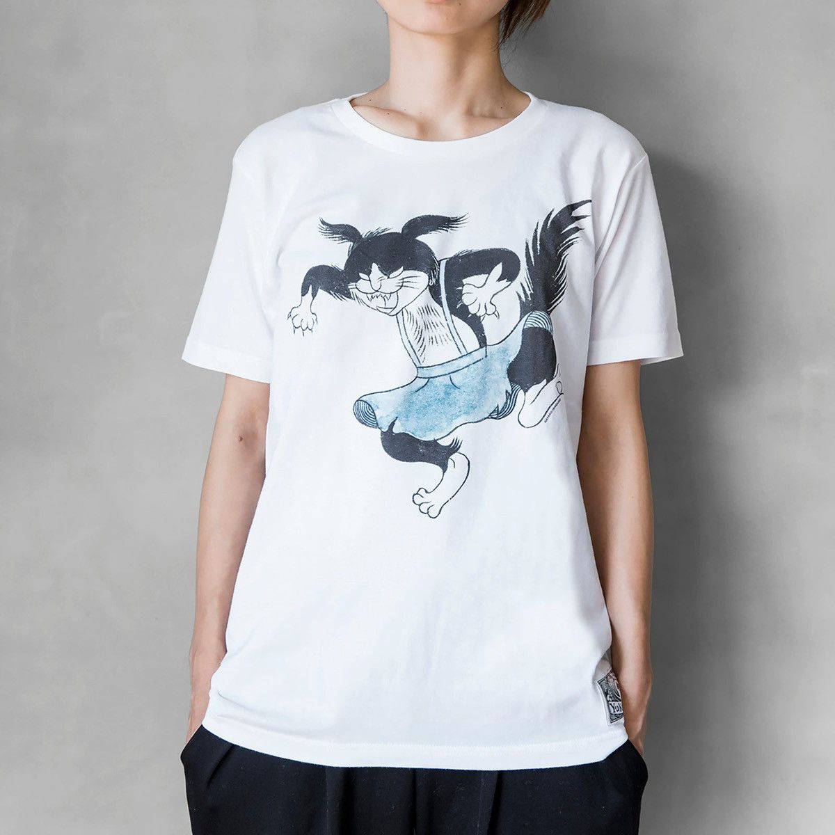 Japanese Brand Higuchi Yuko by Ishiguro Ayako "Sanjo" pattern Tee Size US L / EU 52-54 / 3 - 10 Thumbnail
