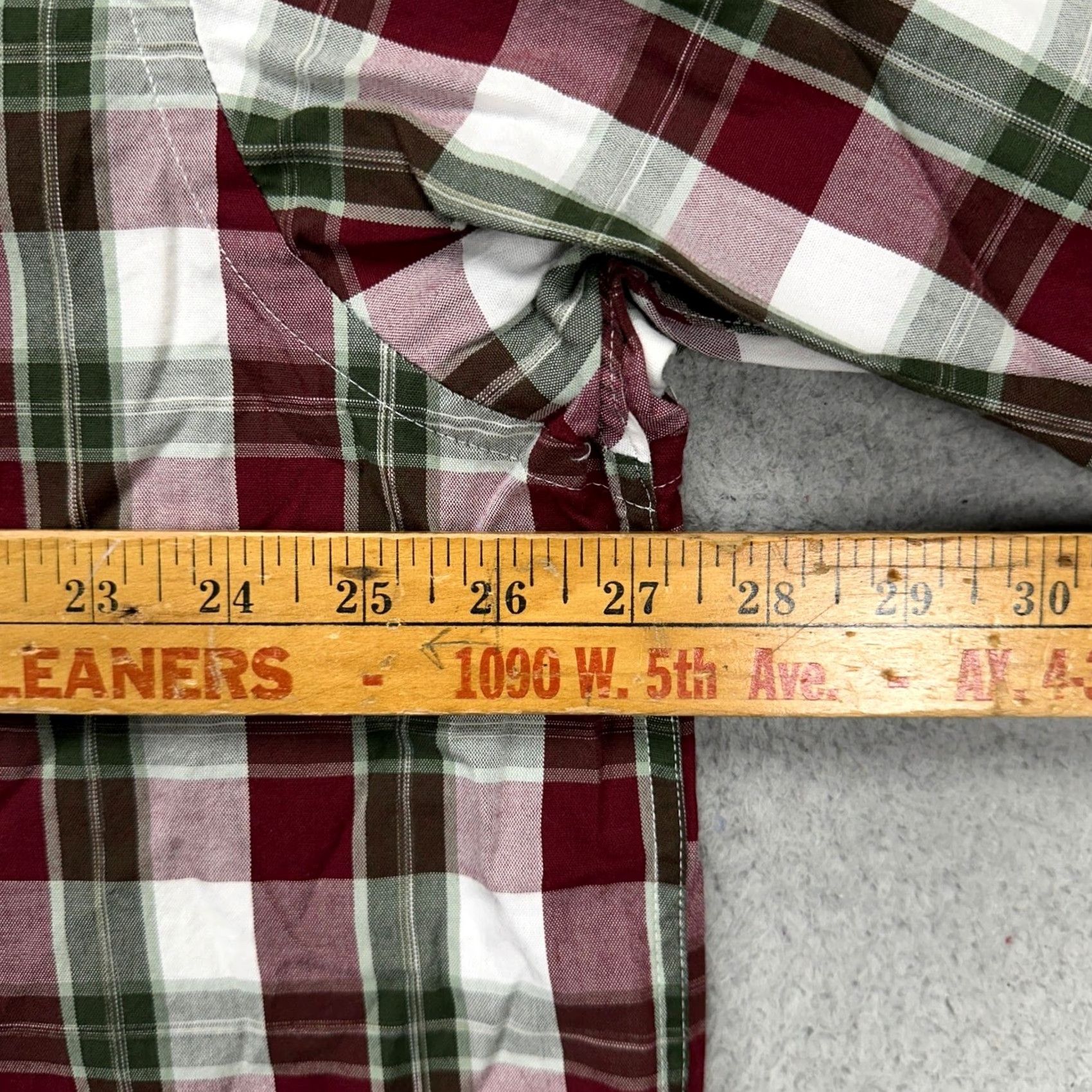 Roundtree & Yorke Roundtree & Yorke Casuals Mens Button-Down Shirt 2XT Tall Plaid Red Green Cotton Microfiber Button-Up Shirt Mens 2XT Tall Plaid Red Green Casuals Size US XXL / EU 58 / 5 - 7 Thumbnail