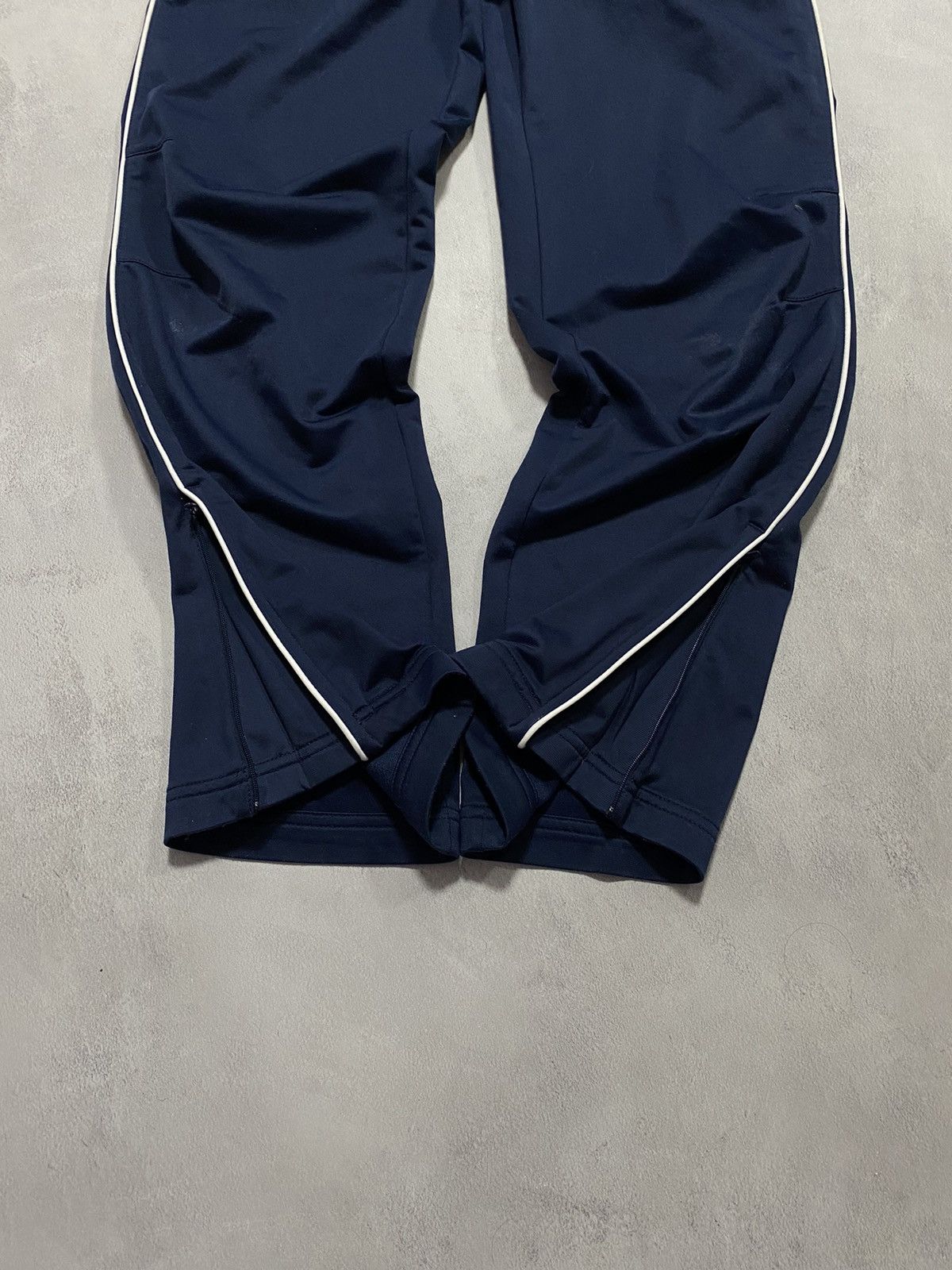 Nike Vintage Nike Track Pants Swoosh Small Size Size US 30 / EU 46 - 4 Thumbnail