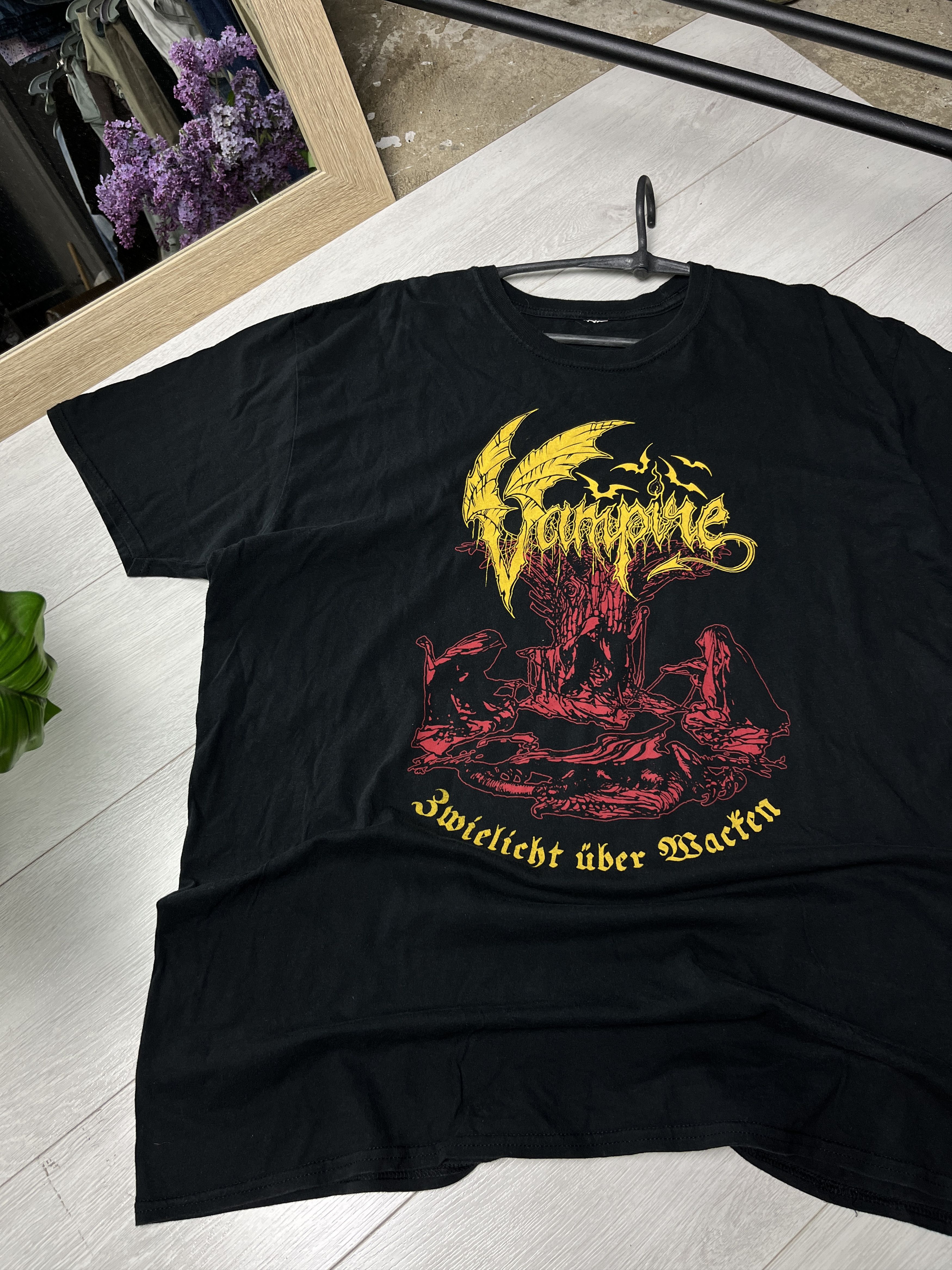 Band Tees VAMPIRE "ZWIELICHT ÜBER WACKEN" TEE - № 947 Size US XL / EU 56 / 4 - 2 Thumbnail
