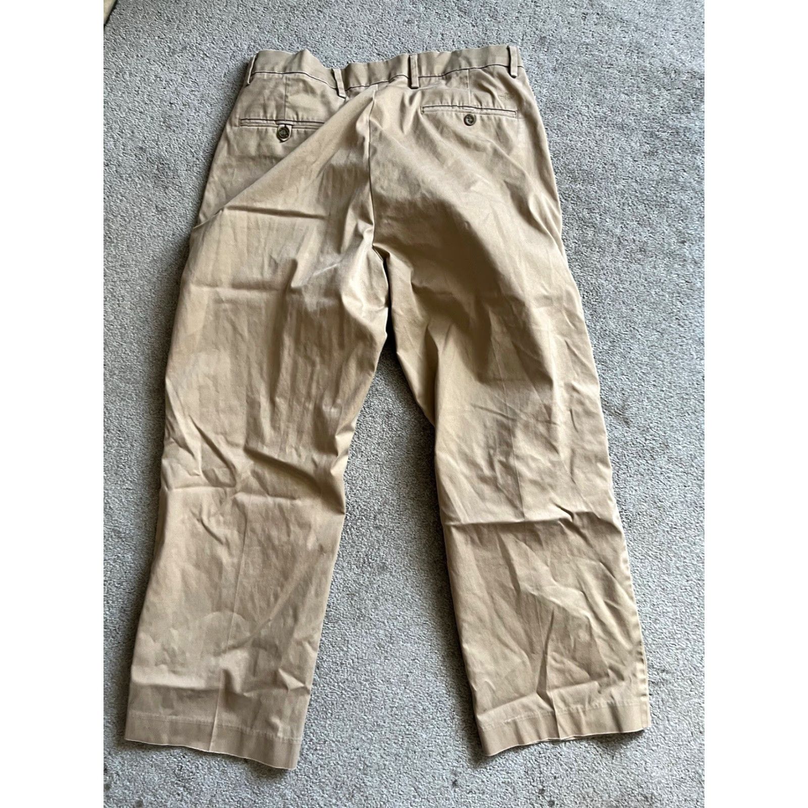 Dockers DOCKERS Pants Chinos Flat Front Classic Fit Beige 36x29 Men Regular 100% cotton Khaki Beige Solid Vintage? No. Size US 36 / EU 52 - 3 Thumbnail