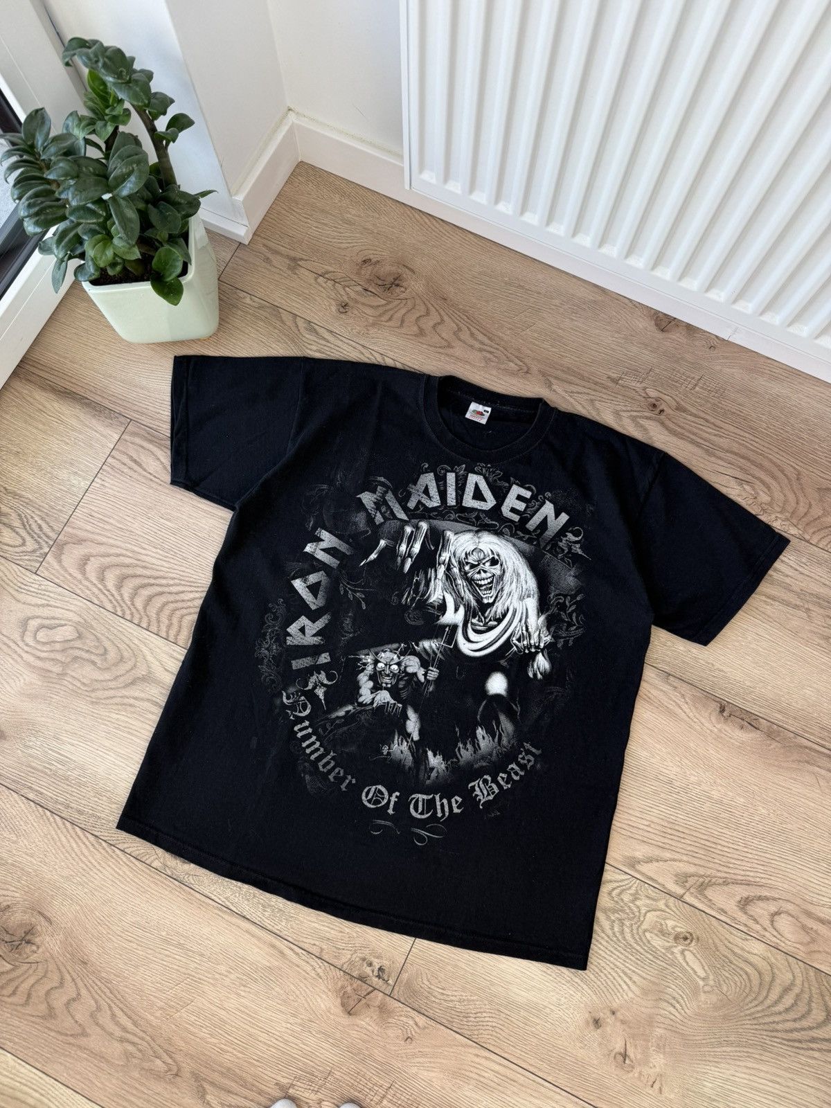 Iron Maiden Iron Maiden 2010 big logo faded t-shirt Size US XL / EU 56 / 4 - 1 Thumbnail