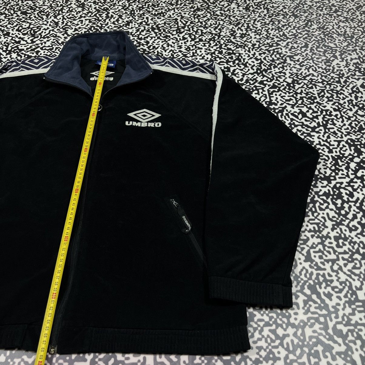 Umbro Vintage 90s UMBRO Velour Lampas Retro Light Track Jacket Size US L / EU 52-54 / 3 - 16 Thumbnail