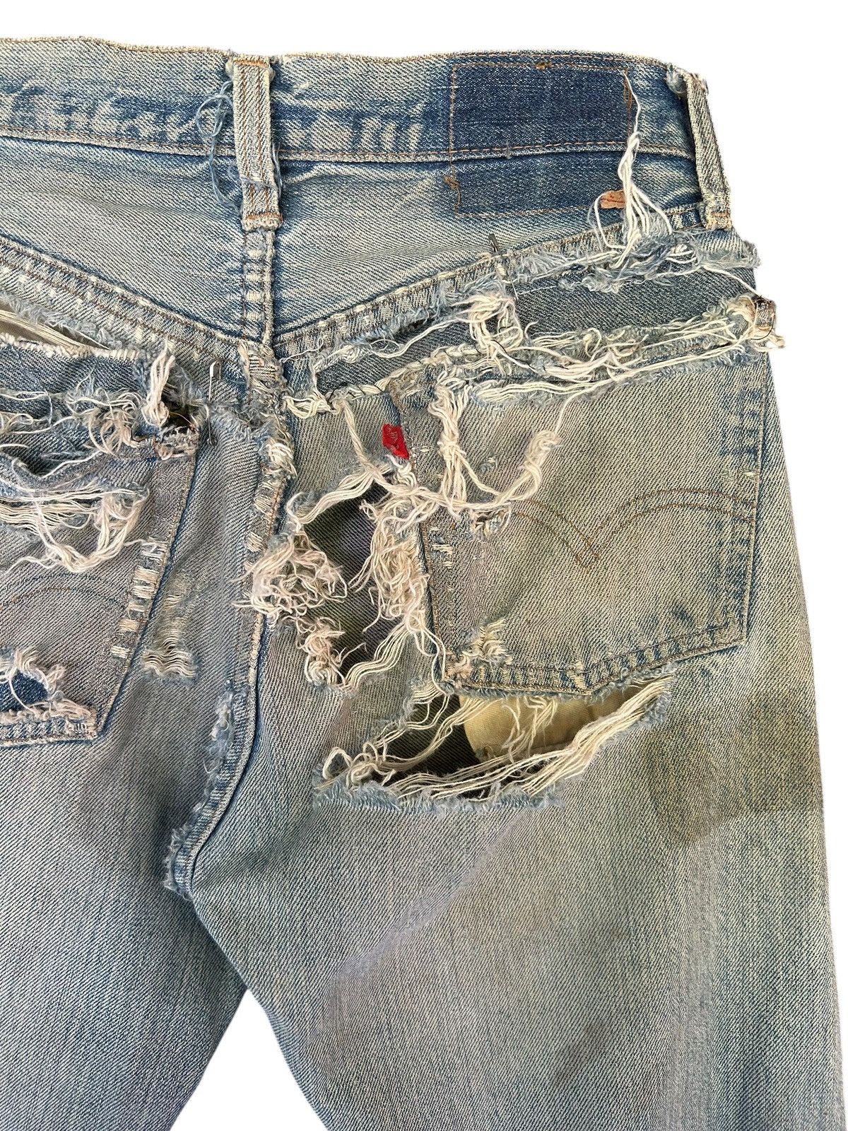 Levi's 60s-70s THRASHED Levi's 6 Selvedge Vintage Denim Jeans Size US 28 / EU 44 - 16 Thumbnail