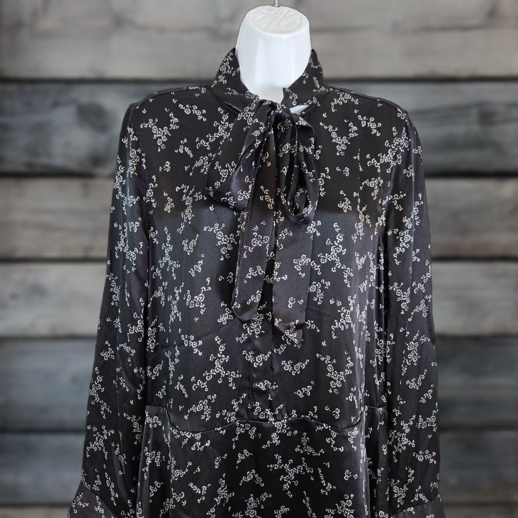 Equipment Equipment Femme Natalie Tie Neck Silk Dress Sz Large Black Floral Dress Womens Size L / US 10 / IT 46 - 1 Thumbnail
