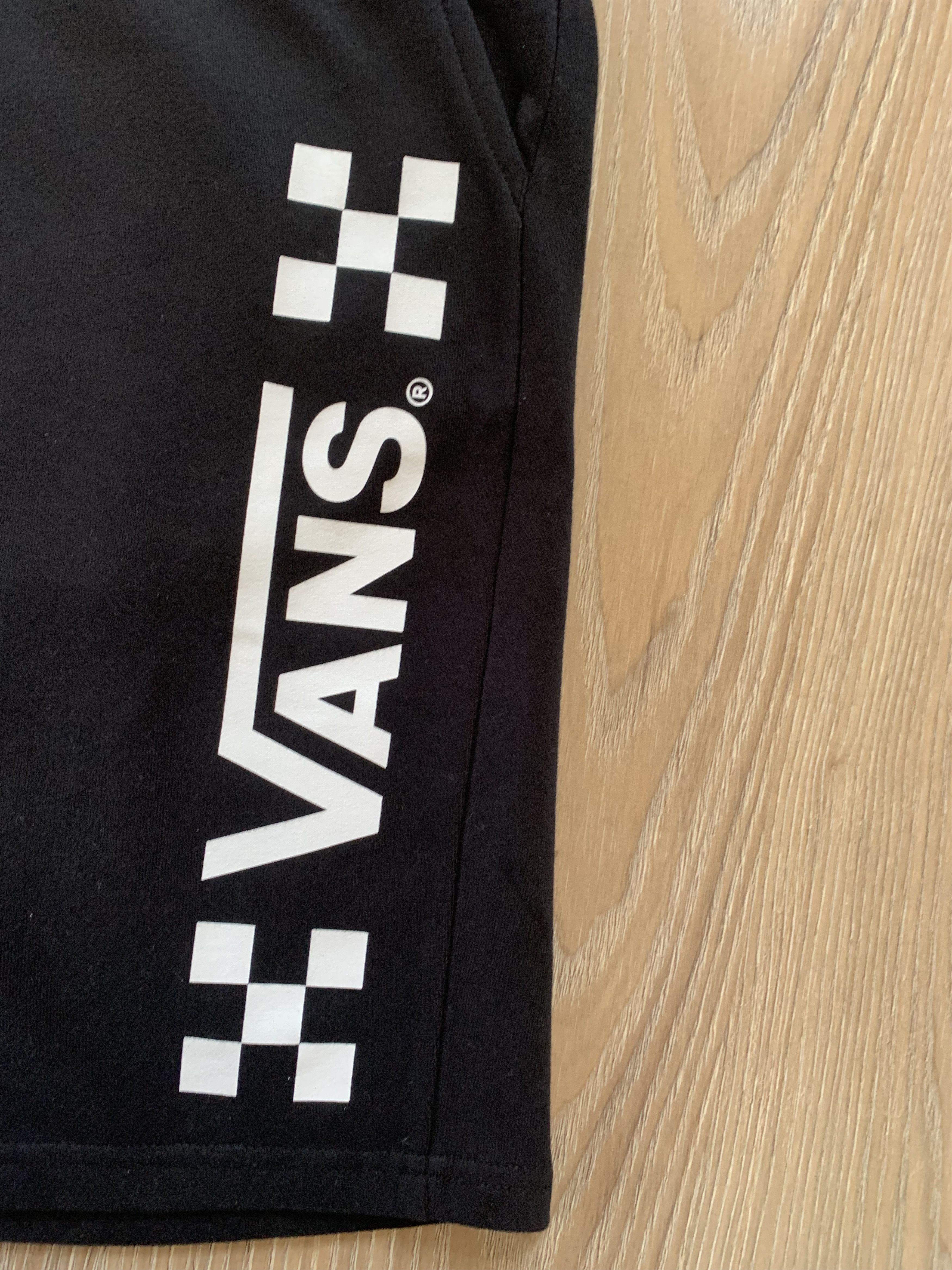 Vans Vans New Black Printed Shorts Size US 42 / EU 58 - 5 Thumbnail