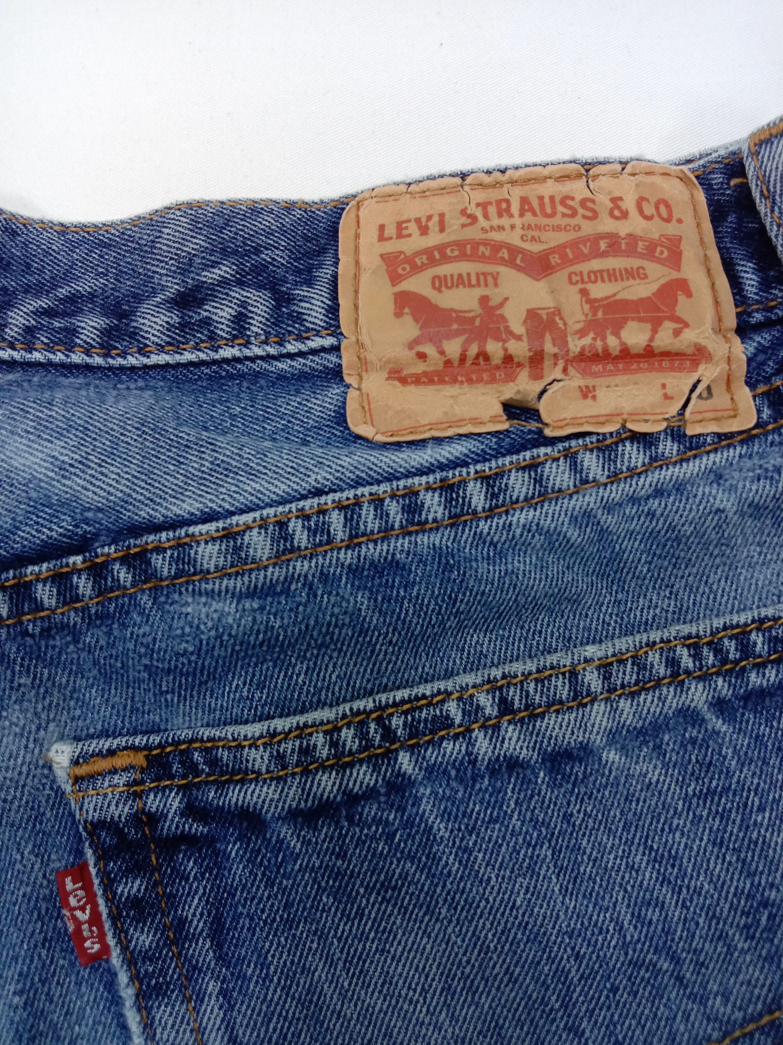 Levi's Vintage Levi's 505 Jeans Blue Wash Regular Fit Denim Size US 33 - 14 Thumbnail