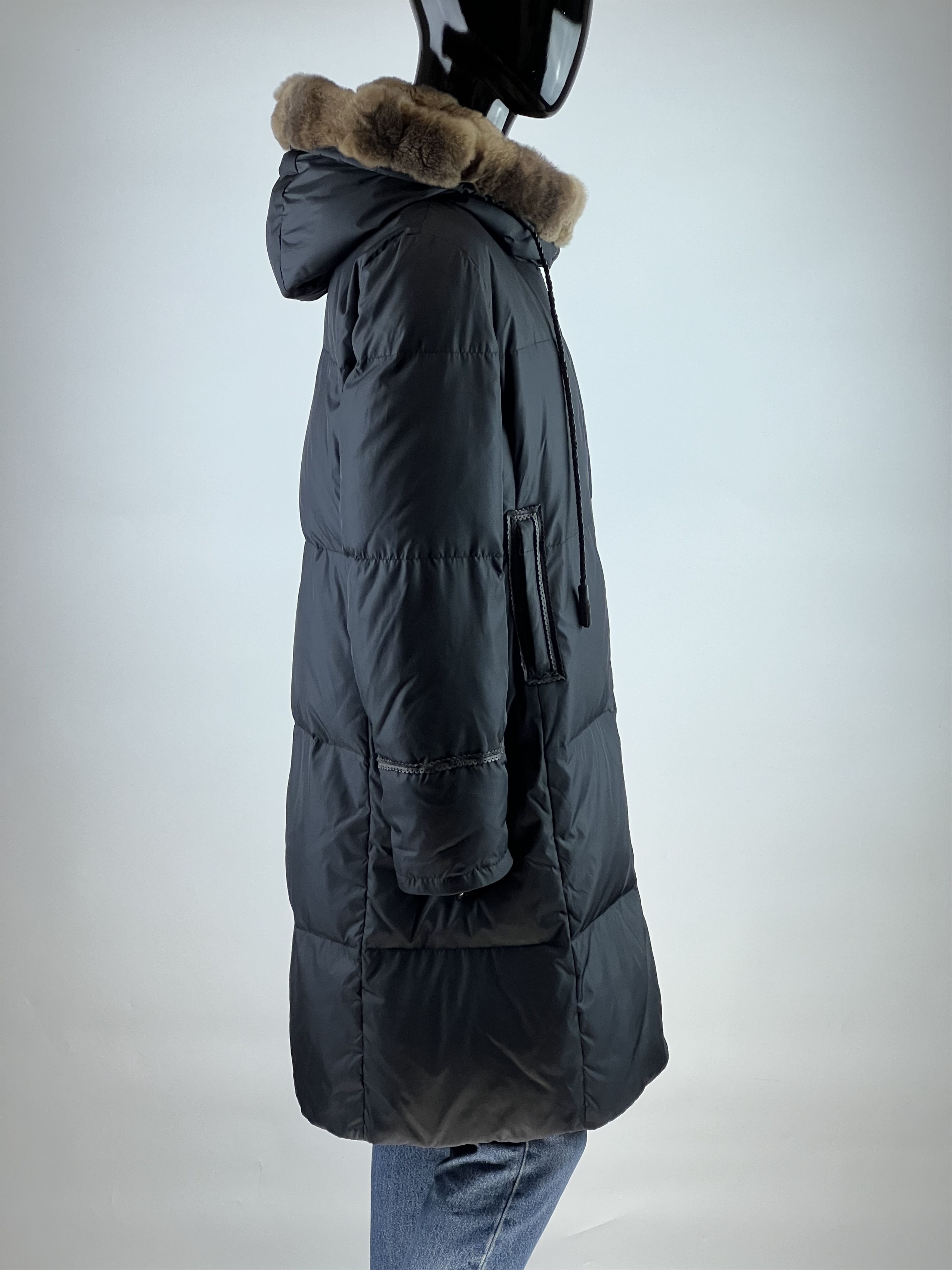 Max Mara × Weekend Max Mara Weekend Max Mara Down Jacket Lapin Rex Leather Decorations Size M / US 6-8 / IT 42-44 - 2 Thumbnail