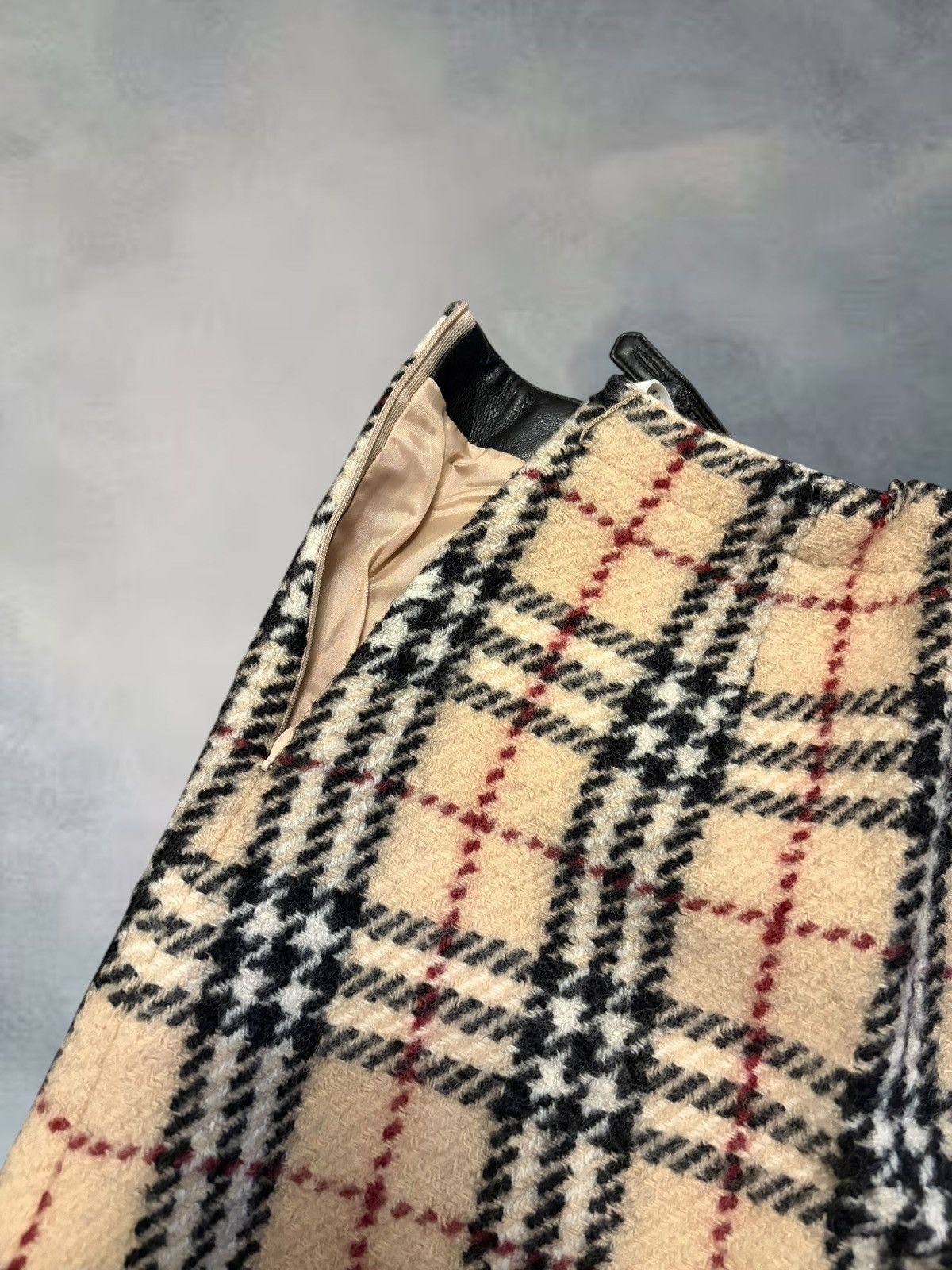 Burberry Burberry vintage wool plaid mini skirt Size 24" / US 00 / IT 34 - 3 Thumbnail