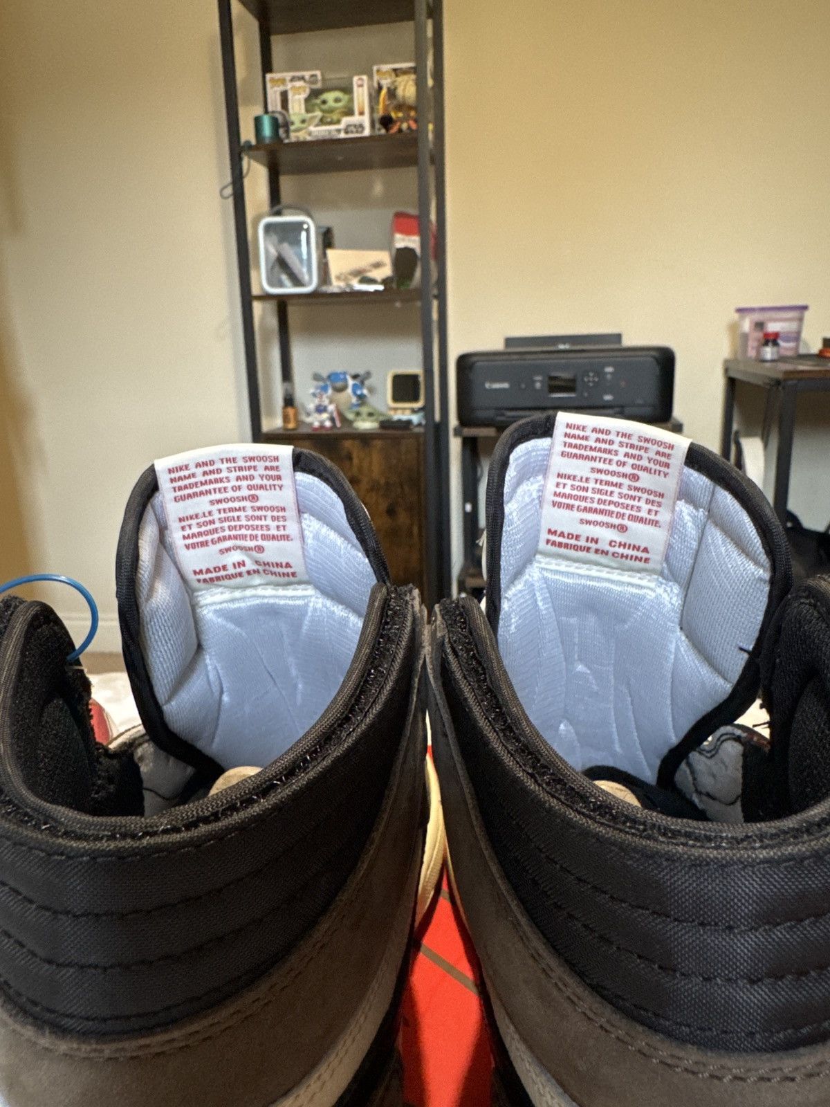 Jordan Brand × Travis Scott OG MOCHA HIGH AJ1 TRAVIS SCOTT Size US 7.5 / EU 40-41 - 8 Thumbnail