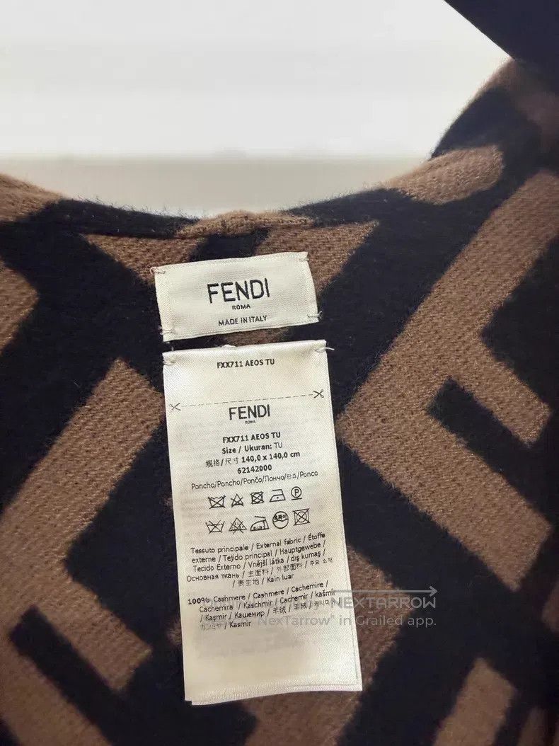 Fendi Fendi Brown cashmere cloak Size M / US 6-8 / IT 42-44 - 2 Thumbnail