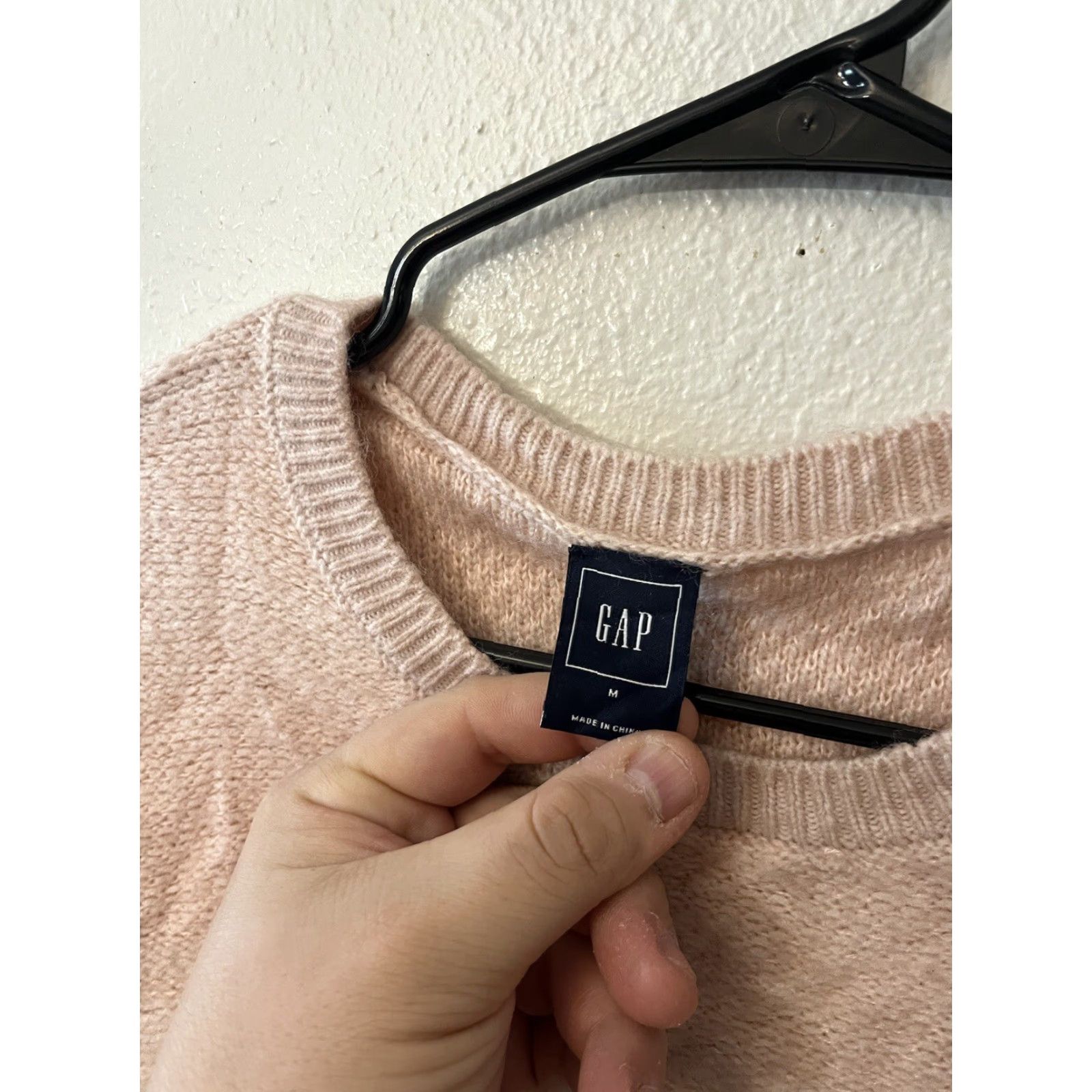 Gap Gap Wool & Acrylic Blend Pink Crew Neck Knit Sweater Women M Casual Pullover Size M / US 6-8 / IT 42-44 - 2 Thumbnail
