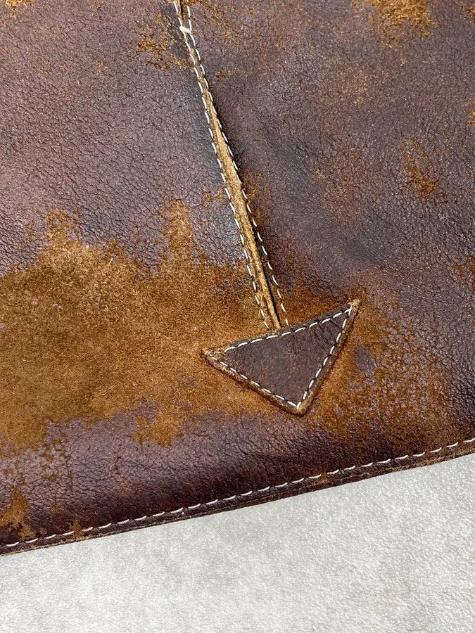 Just Cavalli 2000s Cavalli Brown Eroded Leather Shoulder Bag Size ONE SIZE - 7 Thumbnail