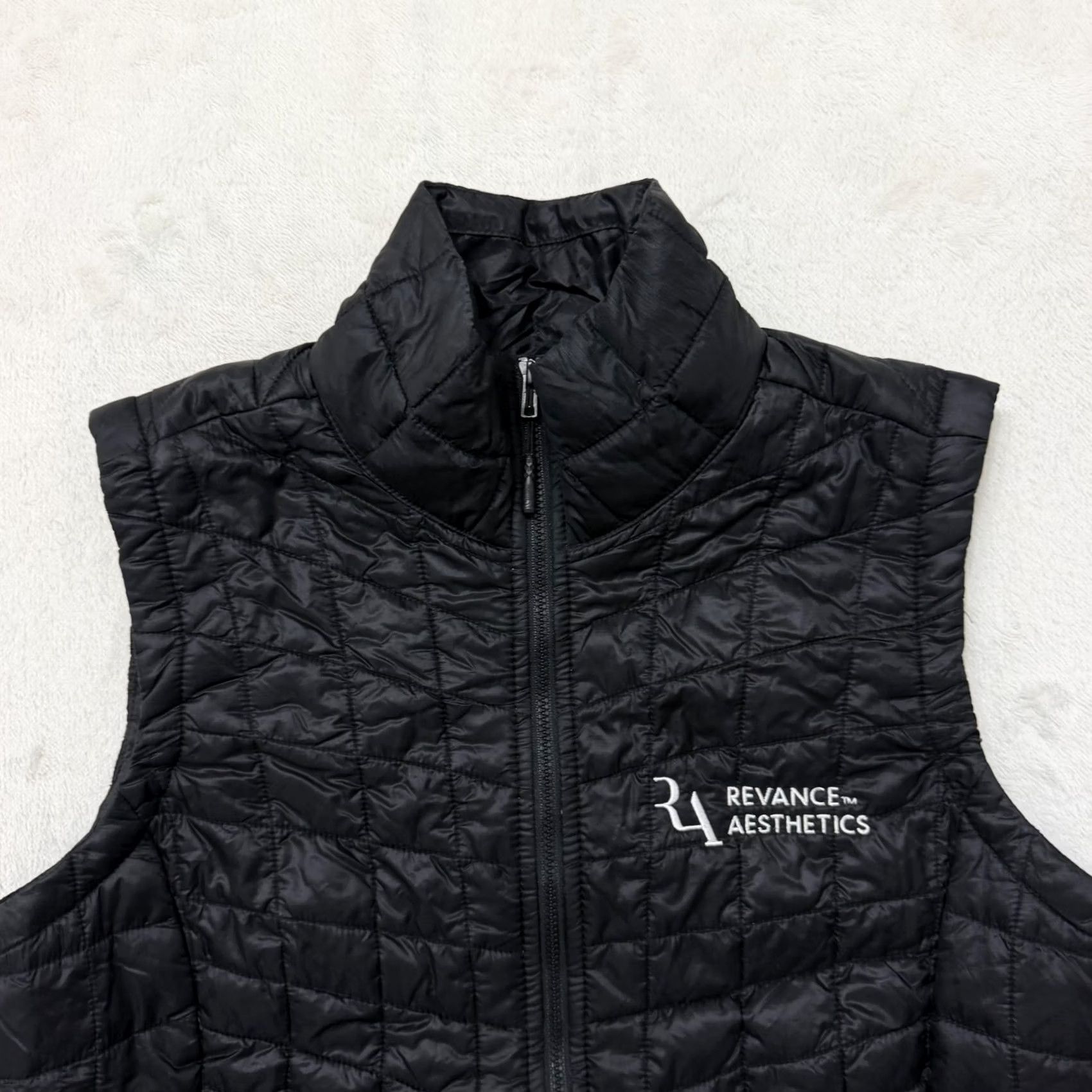 The North Face VINTAGE The North Face Vest Womens Small Black ThermoBall Eco Quilted Full Zip Warm Size S / US 4 / IT 40 - 2 Thumbnail