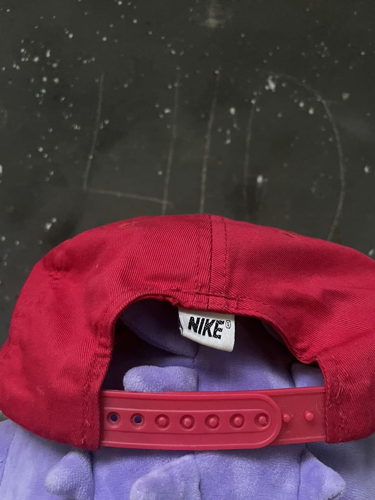 Nike Nike Vintage 80’s Red Cap Y2K Center Logo Size ONE SIZE - 5 Thumbnail