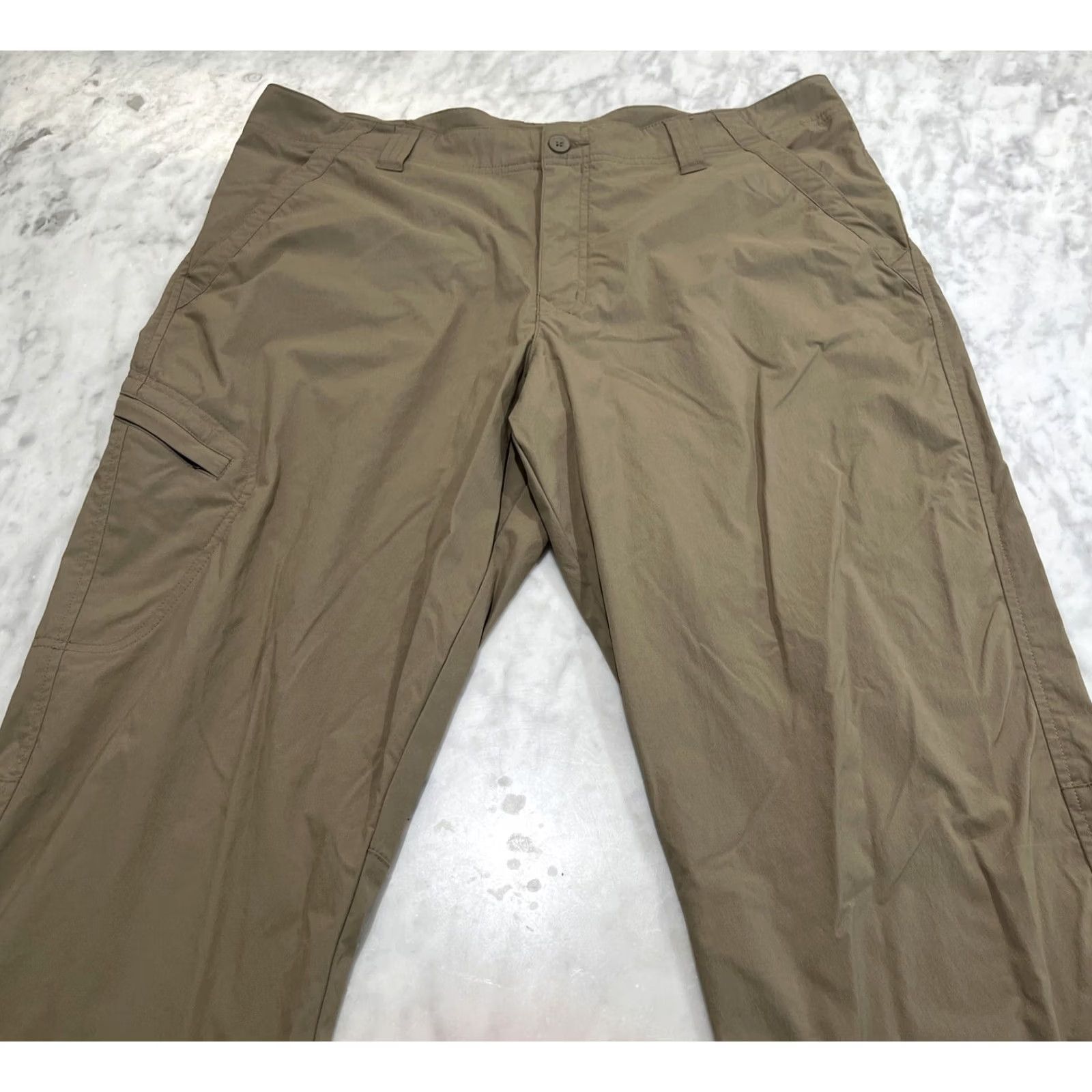 Royal Robbins Royal Robbins Pants Women’s 38x32 Tan Nylon Spandex Pockets Lightweight Cargo Regular Straight Outdoor Pants Woman Tan 38 32 Nylon Spandex Lightweight Size 26" / US 2 / IT 38 - 2 Thumbnail