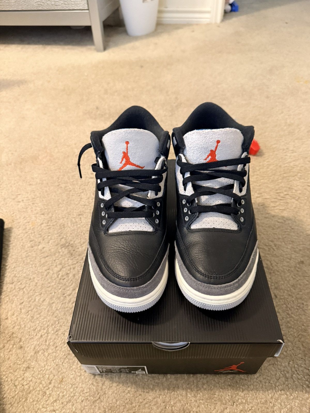 Jordan Brand Jordan Retro 3 Rare Air Size US 9.5 / EU 42-43 - 1 Thumbnail