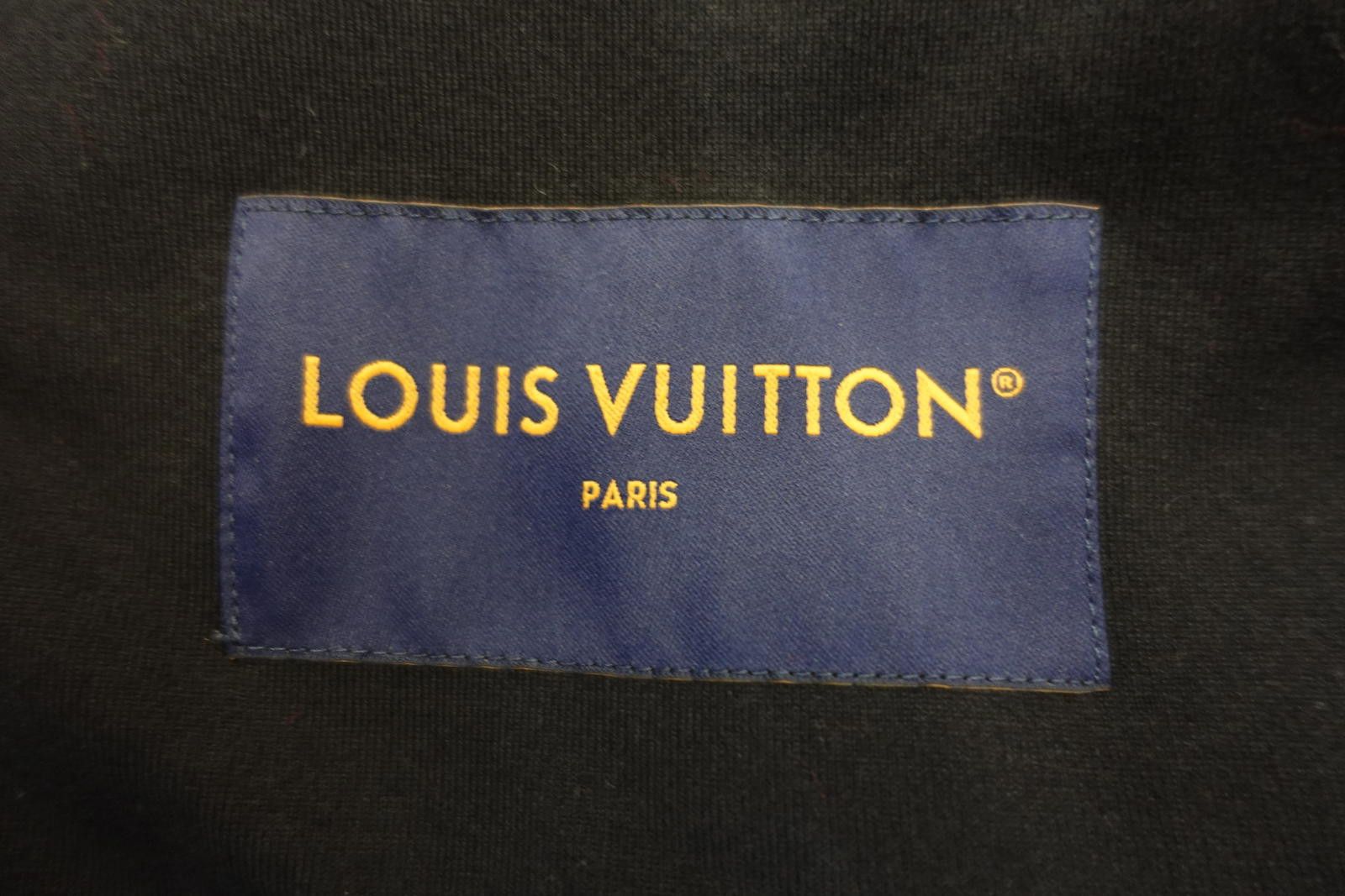 Louis Vuitton Louis Vuitton Damier Fleece Blouson in Red Size US XXL / EU 58 / 5 - 9 Thumbnail