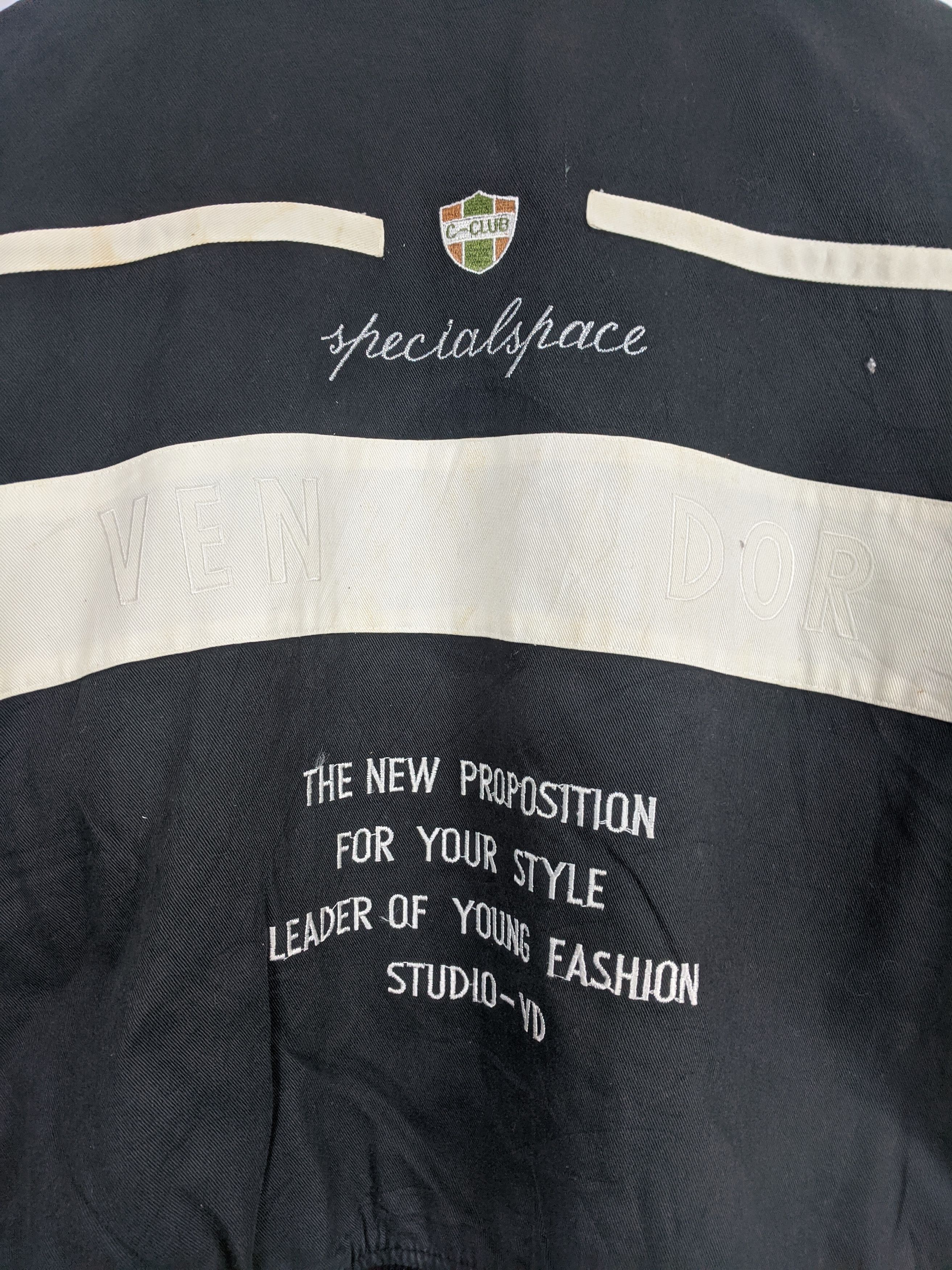 Vintage Vintage 90s Varsity Jacket Embroidered J0431 Size US L / EU 52-54 / 3 - 11 Thumbnail