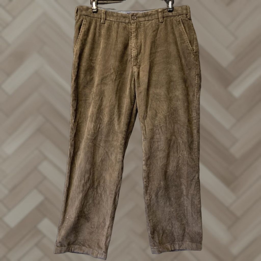 Nautica VINTAGE Nautica Corduroy Pants Brown Men’s 36X30 Regular Straight 90s Grunge Skater Belt Loops Pockets Casual Workwear Size US 36 / EU 52 - 1 Thumbnail