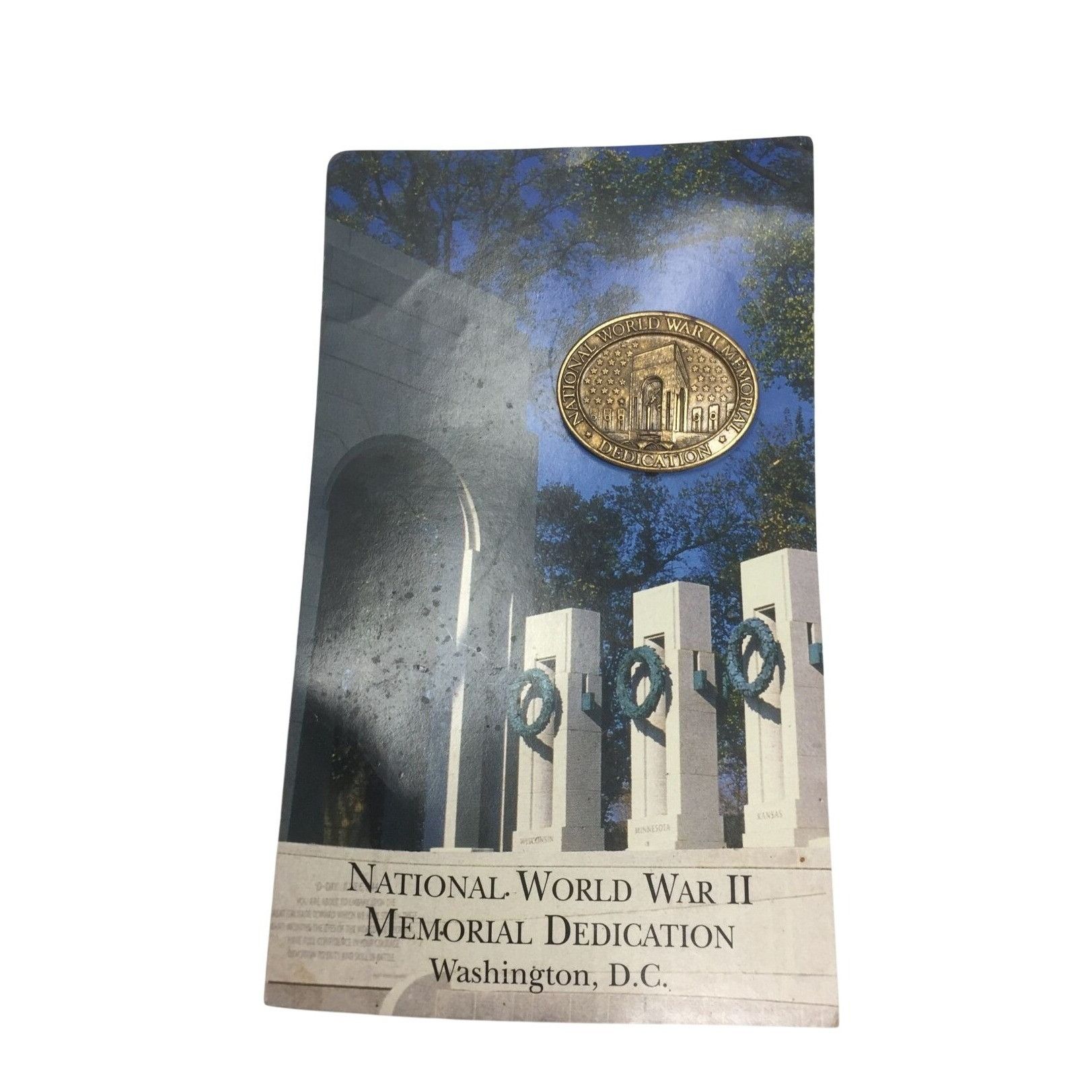 Other National World War 2 Memorial Dedication Washington D.C. Pin Size ONE SIZE - 1 Thumbnail