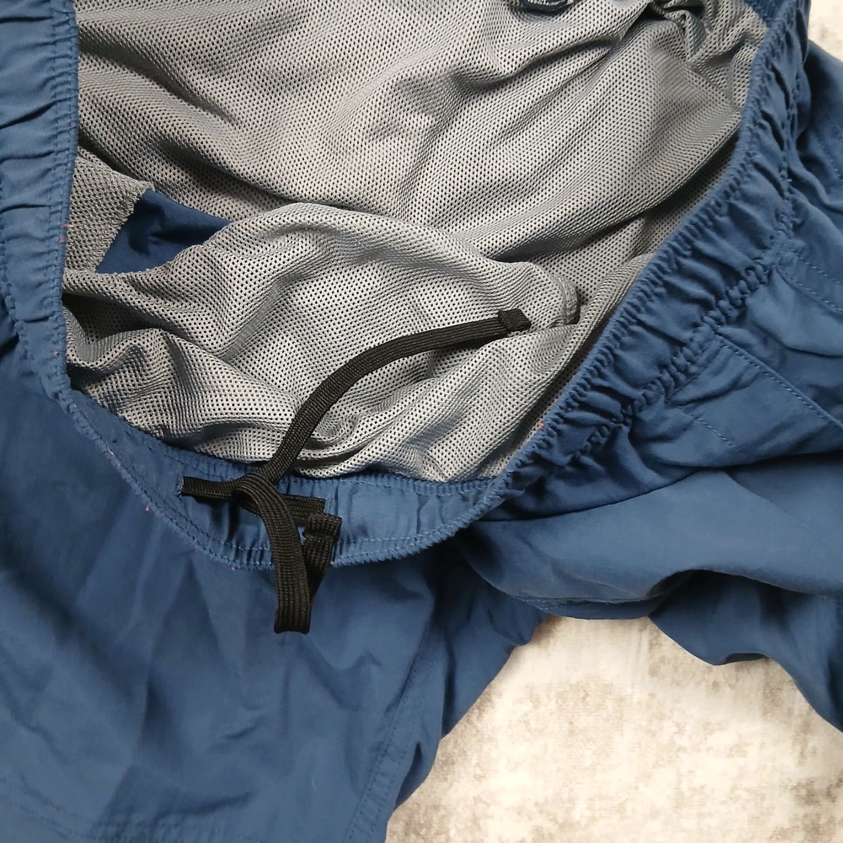The North Face The North Face Shorts Mens M Blue Hiking Regular | Nylon Polyester Knit Belted Comfort Activewear Outdoor Size US 31 - 4 Thumbnail