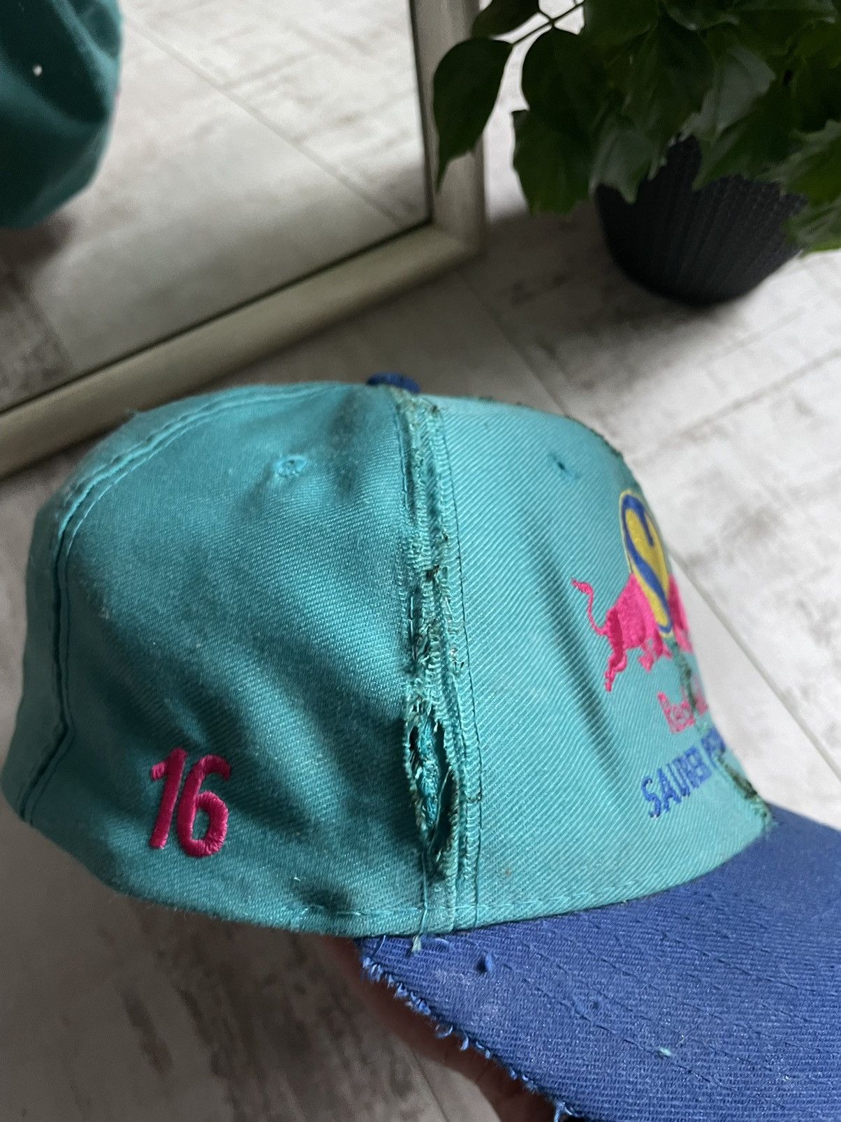 Red Bull × Vintage Red Bull 80’s Sauber Petronas Racing Vintage Hat Cap Size ONE SIZE - 5 Thumbnail