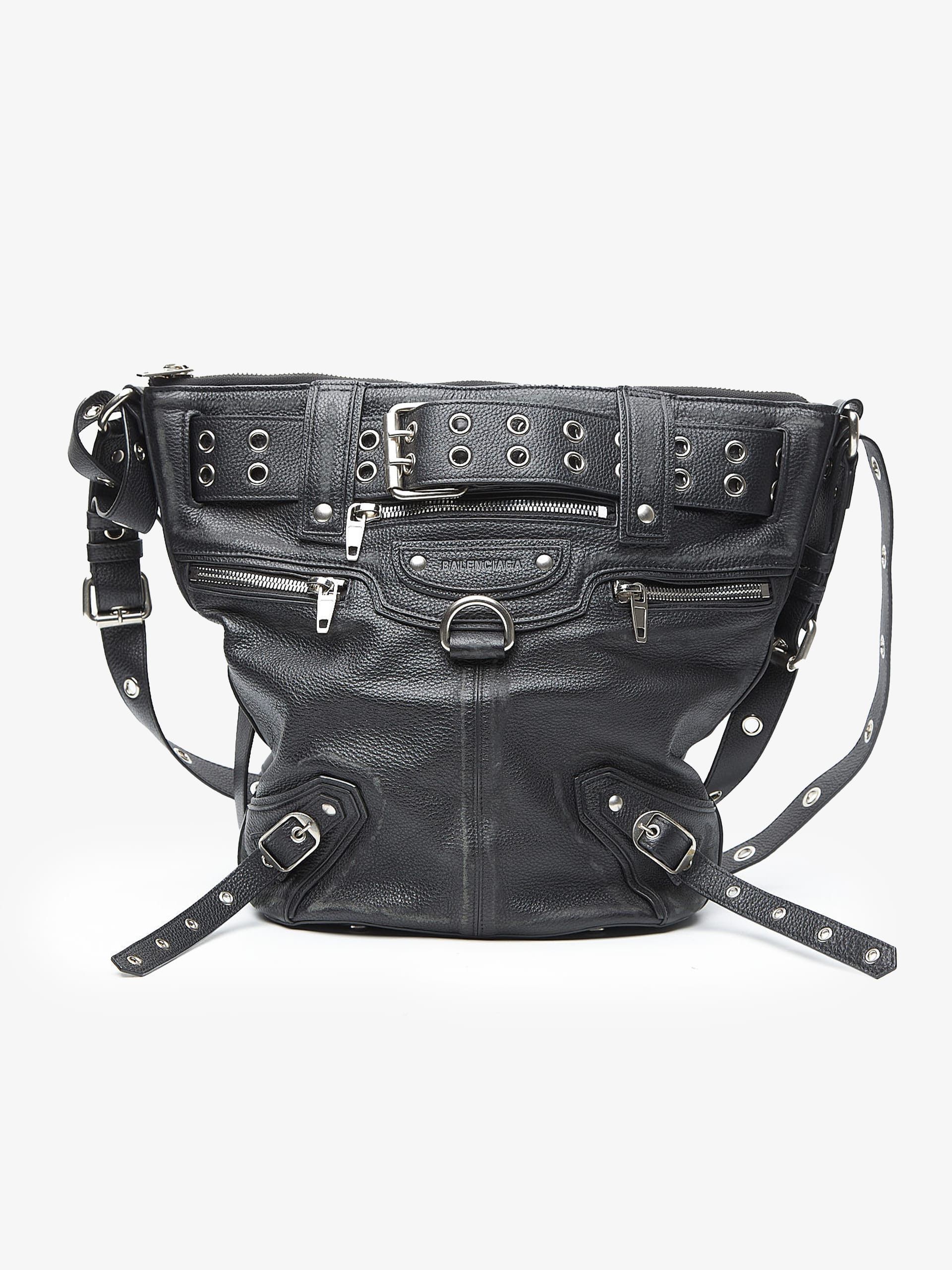 Balenciaga Black Medium Emo Bucket Leather Bag Size ONE SIZE - 1 Thumbnail