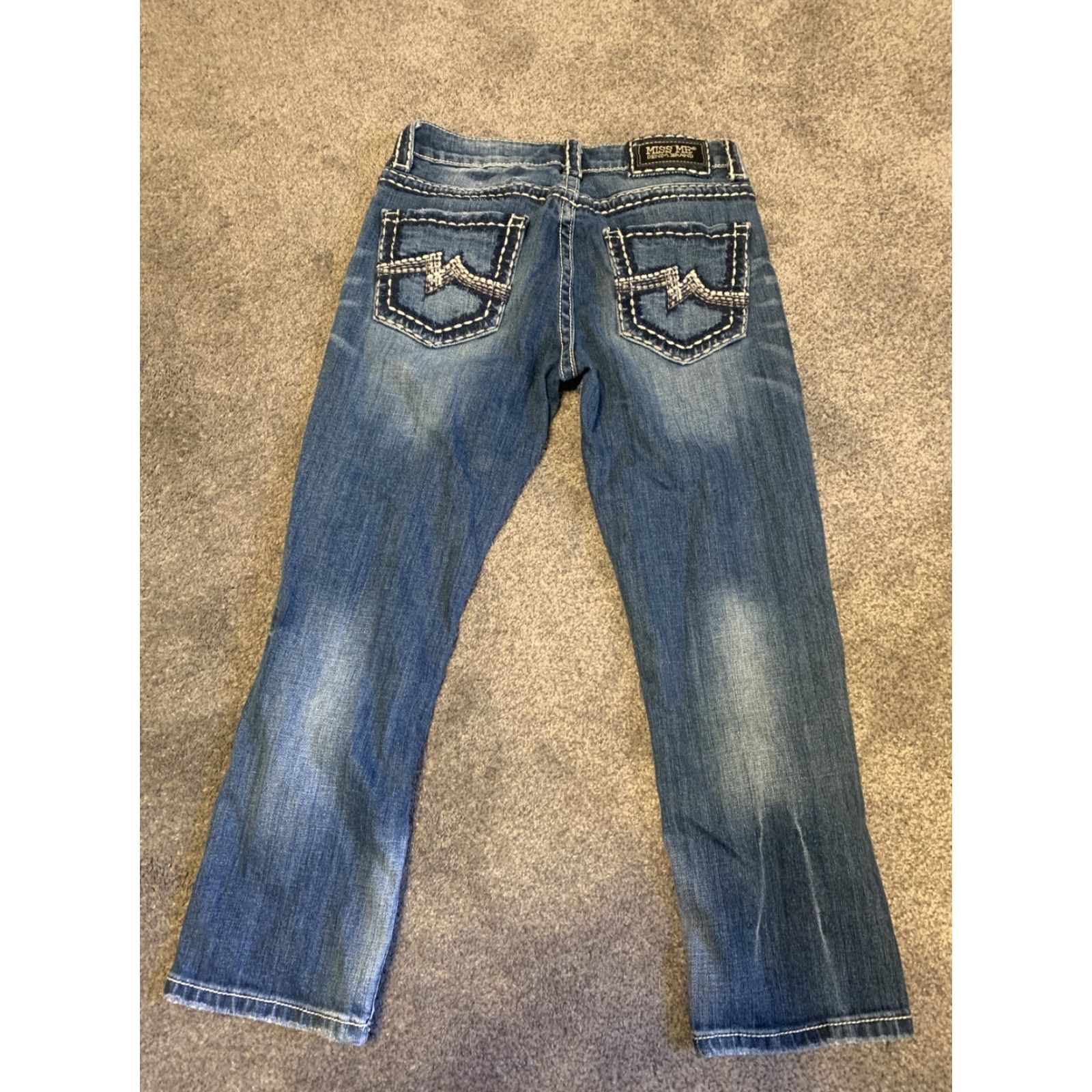 Miss Me Miss Me Jeans Size 26 Boyfriend Capri Denim 5-Pocket Womens Distressed Blue Capris Slim Inseam 23in Regular Size Type Regular Size 26" / US 2 / IT 38 - 6 Thumbnail