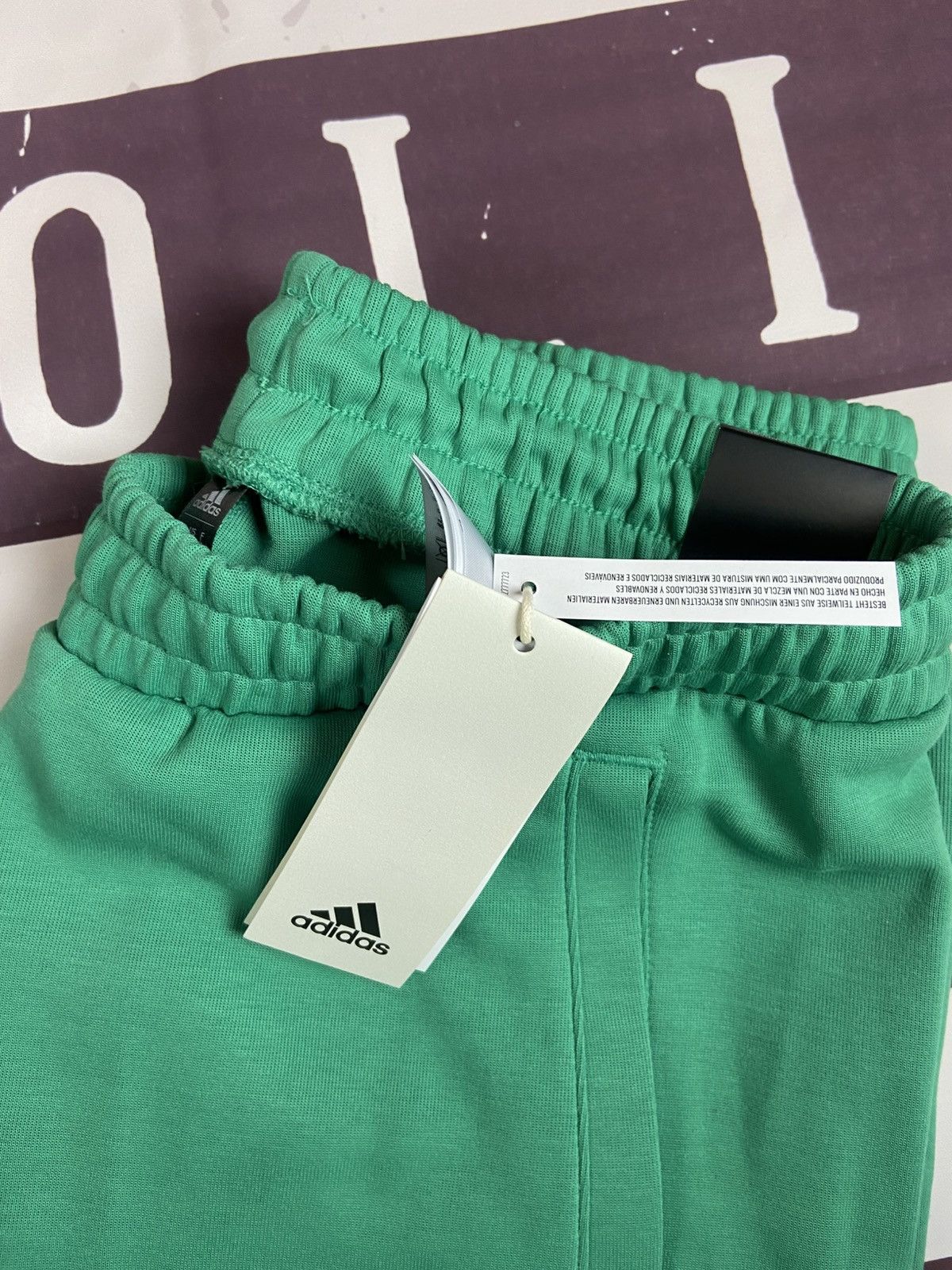 Adidas × Vintage Brand New Adidas Future Icons Badge of Sports Joggers L Size US 32 / EU 48 - 6 Thumbnail