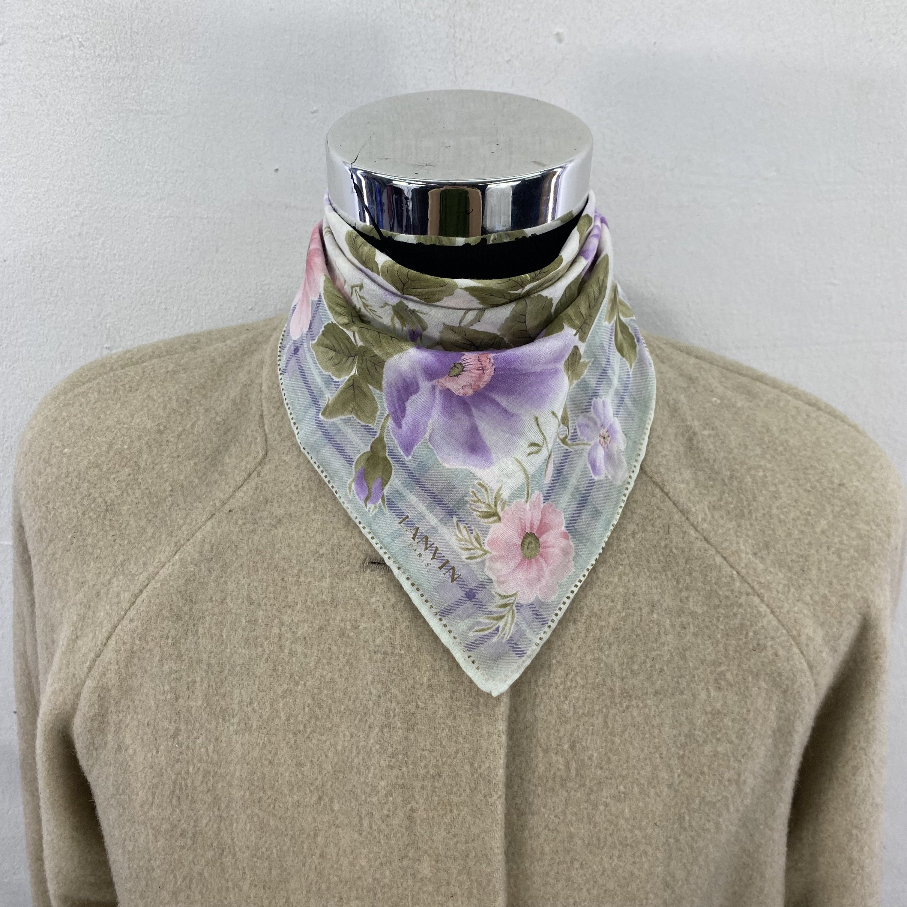 Lanvin Vintage Lanvin Handkerchief Neckerchief Bandana H174P Size ONE SIZE - 2 Thumbnail