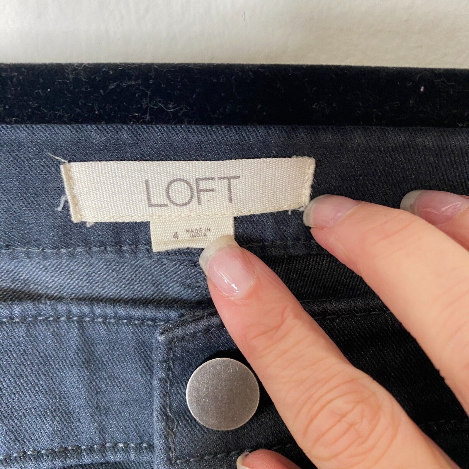 Loft Loft Gray Button Fly Skinny Crop Raw Hem Stretchy Jeans 4 Size 27" / US 4 / IT 40 - 4 Thumbnail