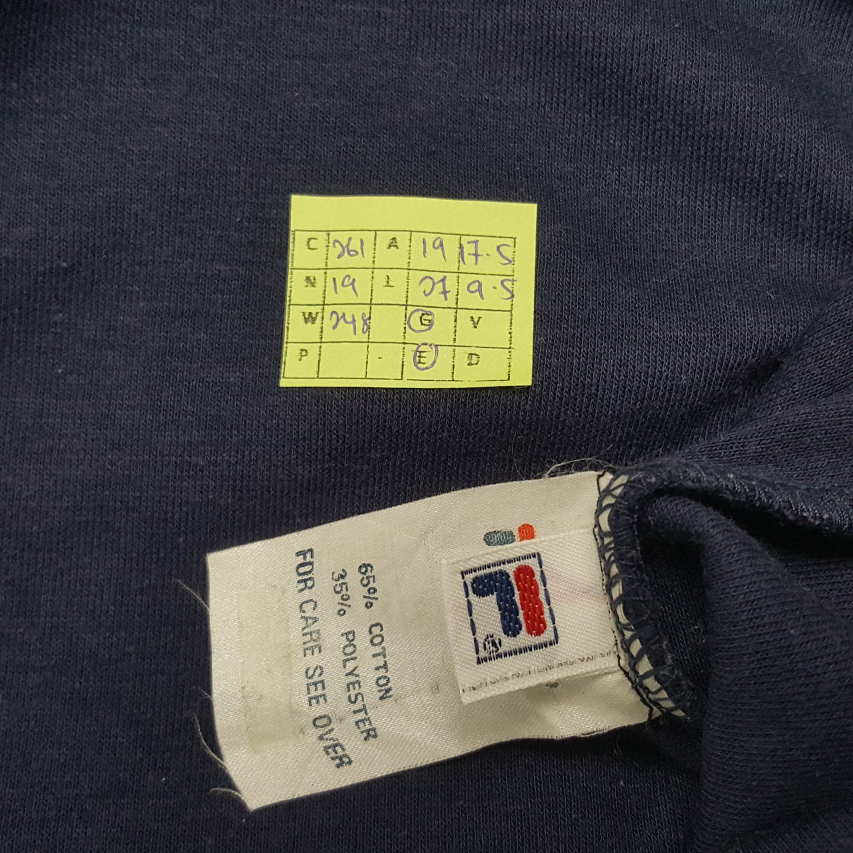 Fila × Vintage Vintage Fila Italian Brand Patchwork Logo Tshirt Size US M / EU 48-50 / 2 - 6 Thumbnail