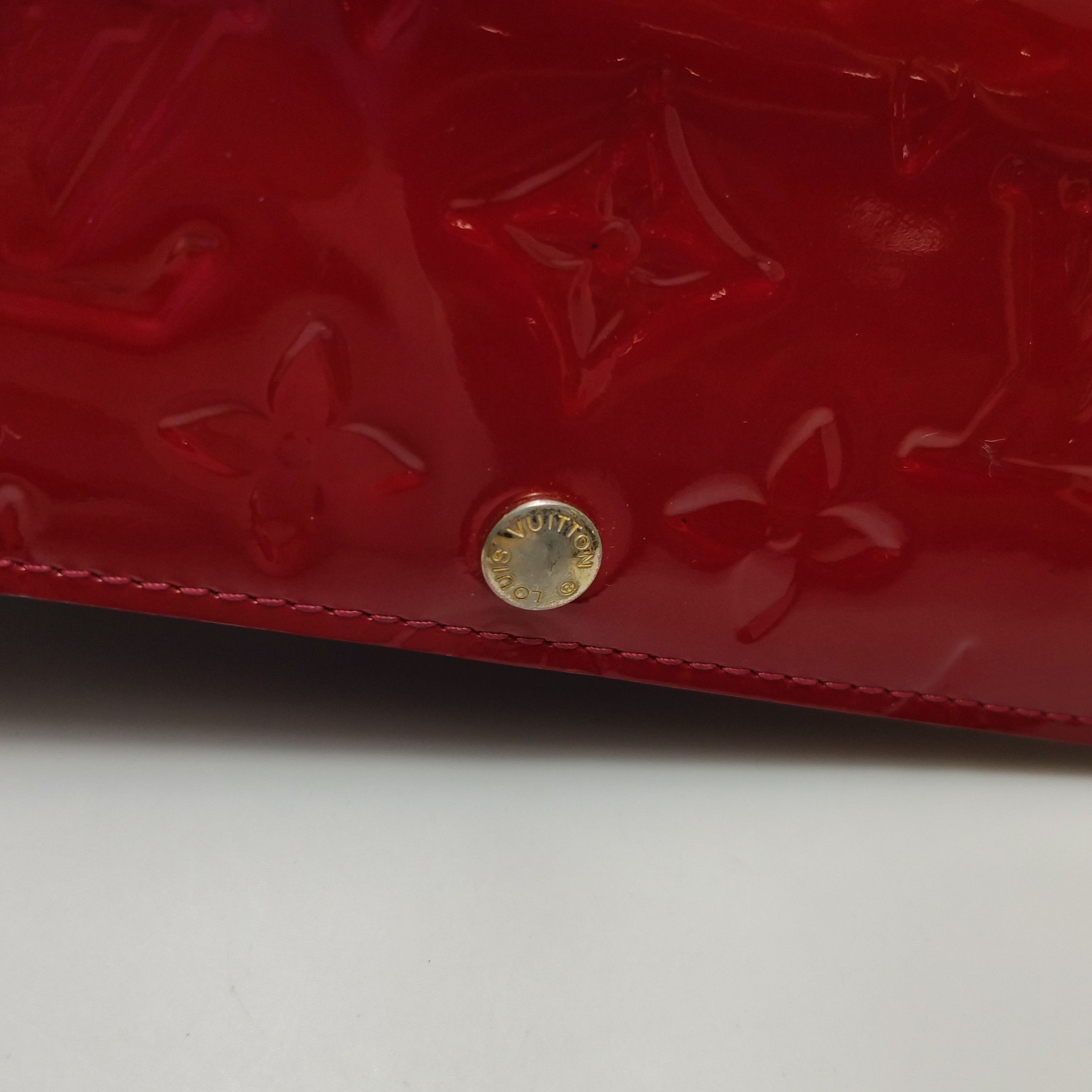 Louis Vuitton Louis Vuitton (LV) Cowhide patent leather embossed monogram Size ONE SIZE - 4 Thumbnail