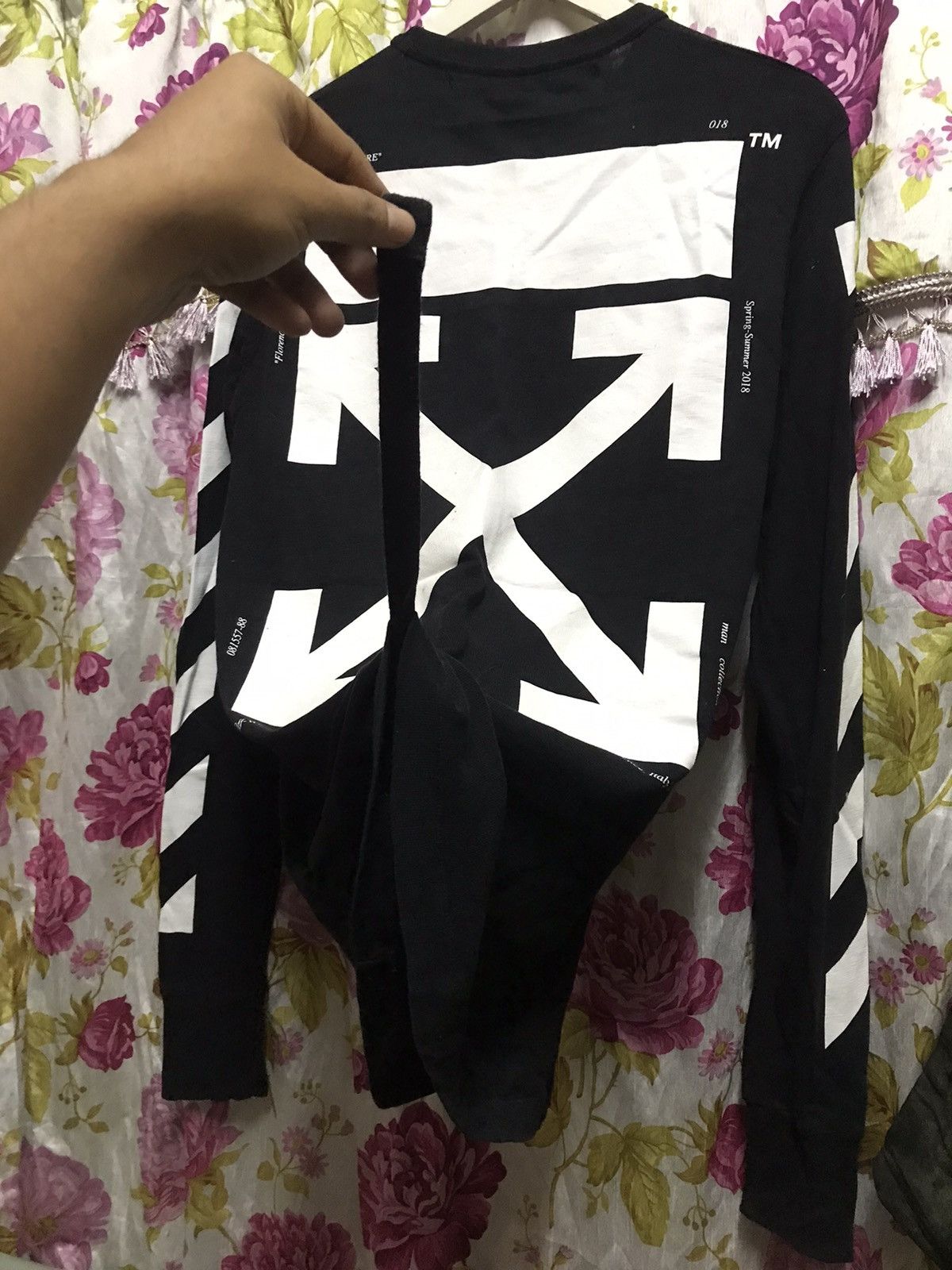 Off-White Authentic Off White Mona Lisa Size US S / EU 44-46 / 1 - 5 Thumbnail