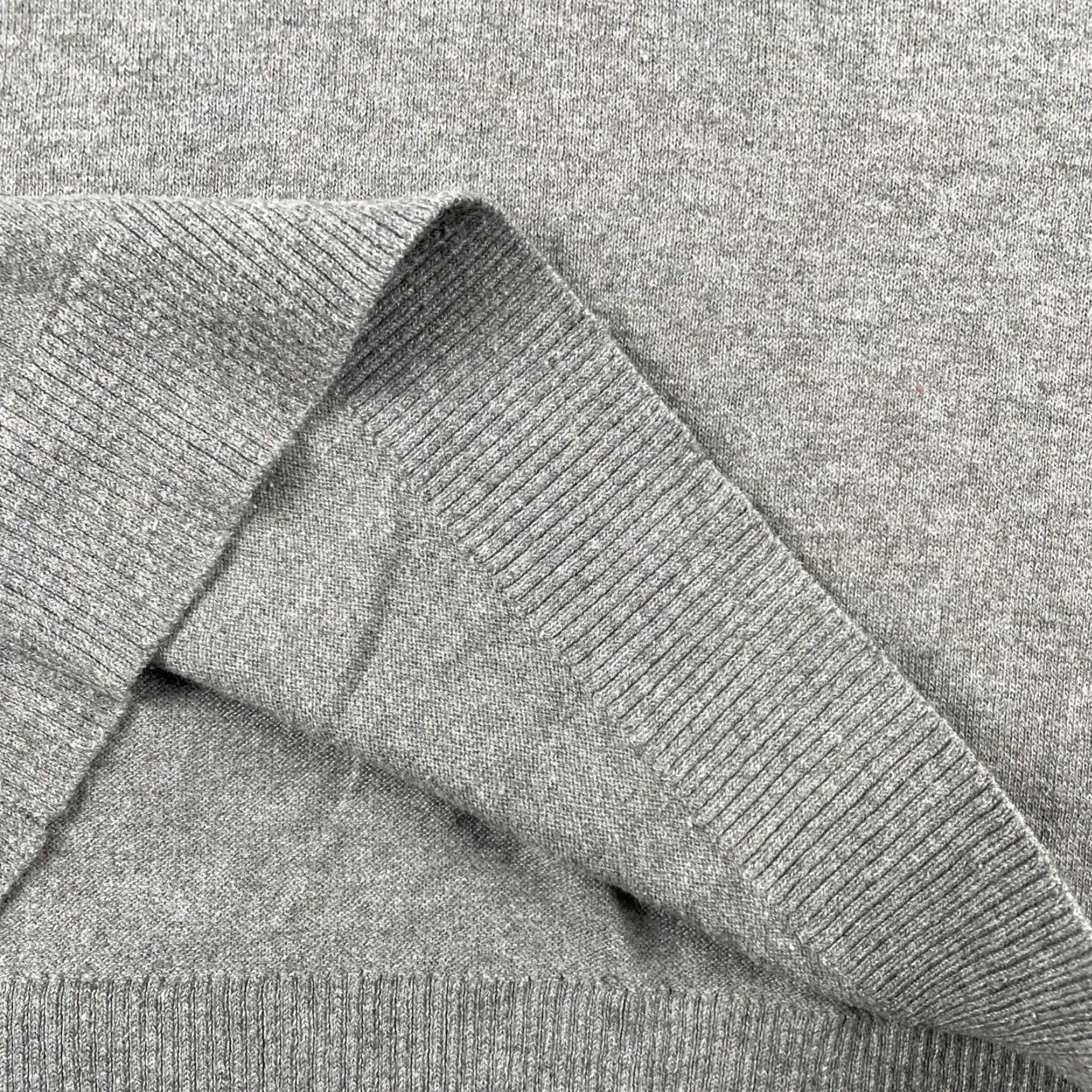 Patagonia Patagonia Mens S Long Sleeve Gray Knit Sweater Ultra Soft & Cozy Outdoor Layer Sweater Mens S Gray Knit Crew Neck Pullover Size US S / EU 44-46 / 1 - 6 Thumbnail