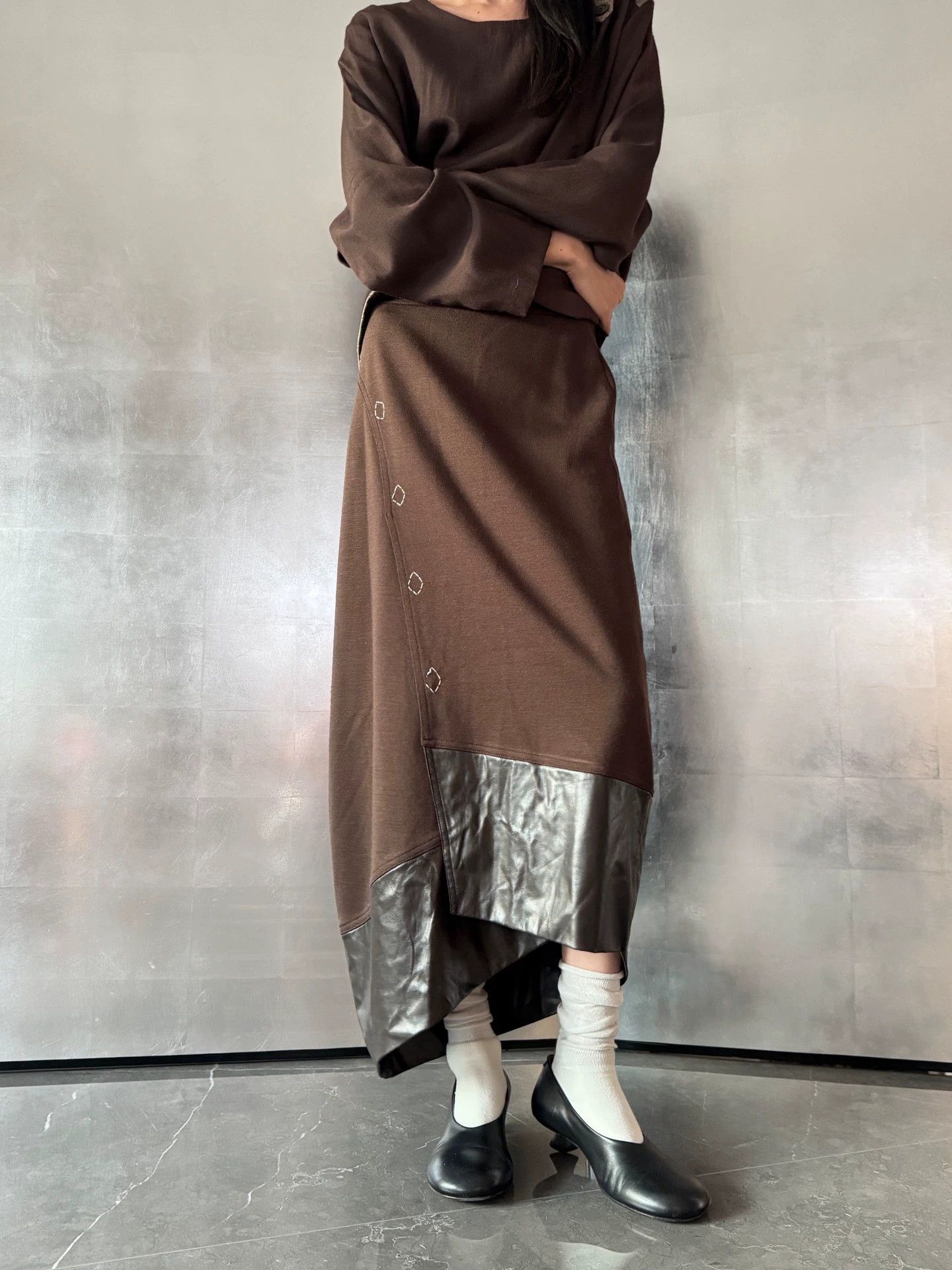 Other French Brand Irregular Hem Leather Panel Midi Skirt Vintage Size 27" / US 4 / IT 40 - 4 Thumbnail