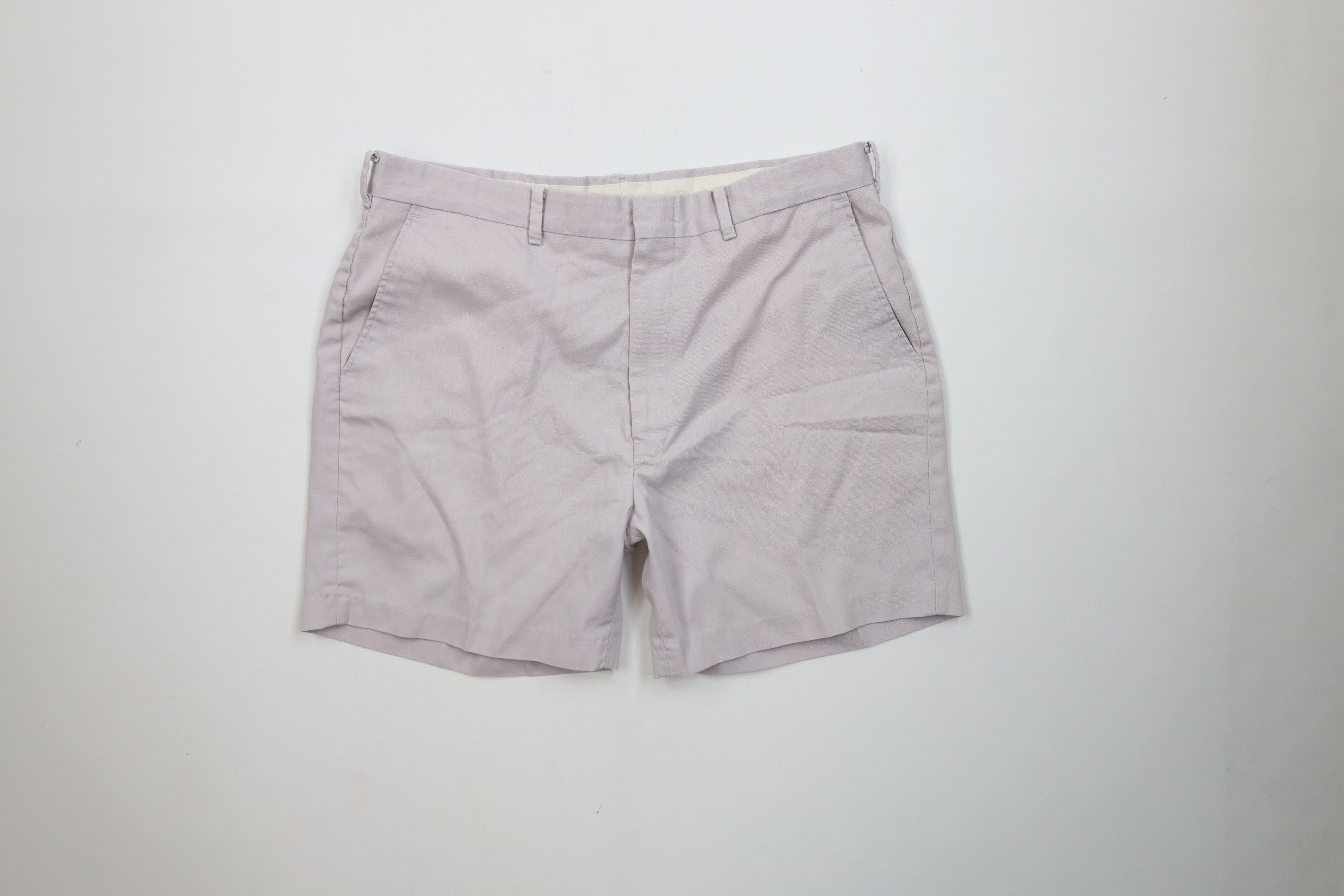 Vintage Vintage 70s Streetwear Above Knee Chino Shorts Light Purple Size US 36 / EU 52 - 1 Thumbnail
