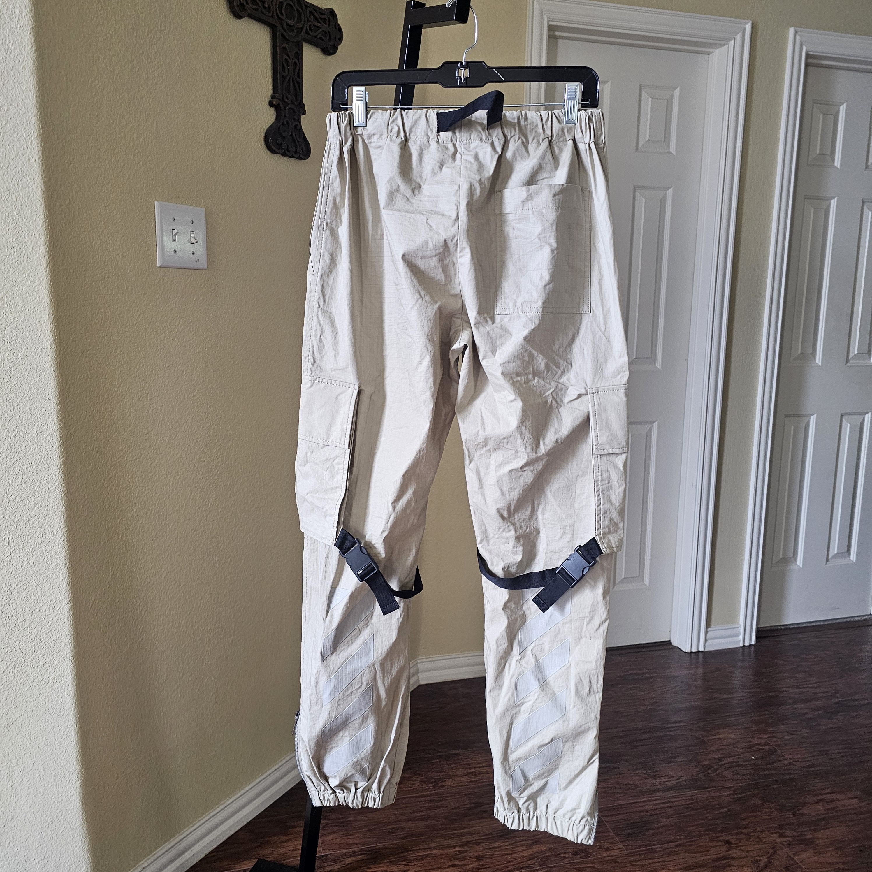 Off-White Off-White Beige Cotton Cargo Pants Size S Size US 32 / EU 48 - 7 Thumbnail