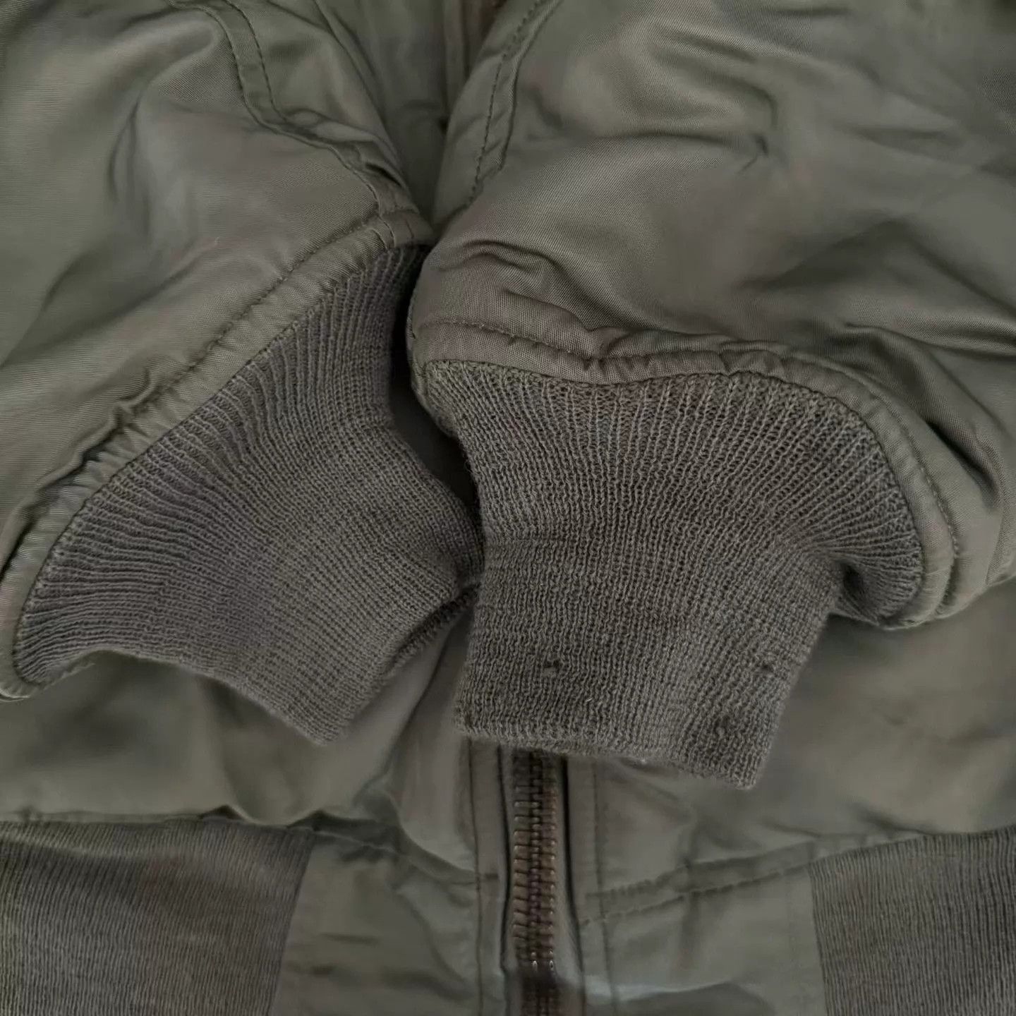Alpha Industries Alpha 60s Vintage USAF MA-1 S Bomber Jacket Size US S / EU 44-46 / 1 - 6 Thumbnail