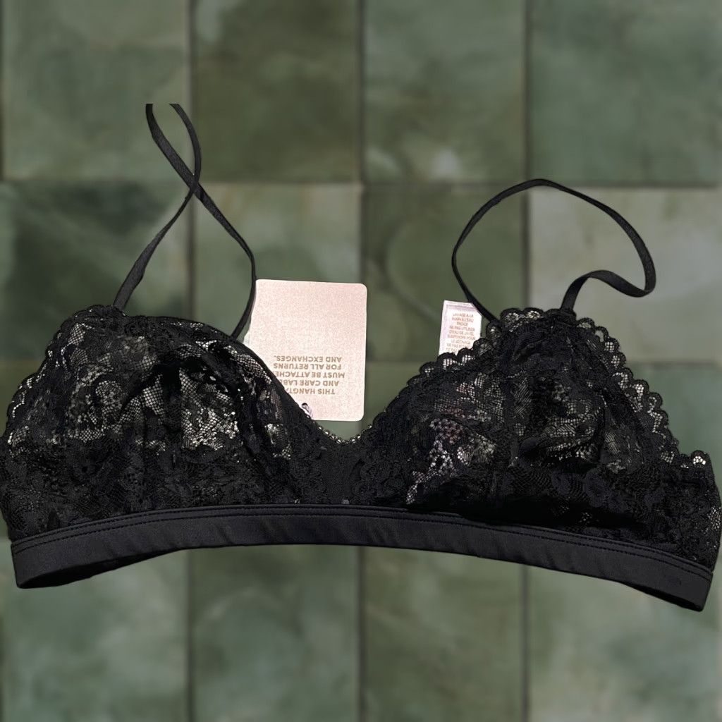 Vintage Savage X Fenty black lace bra Small Size ONE SIZE - 1 Thumbnail