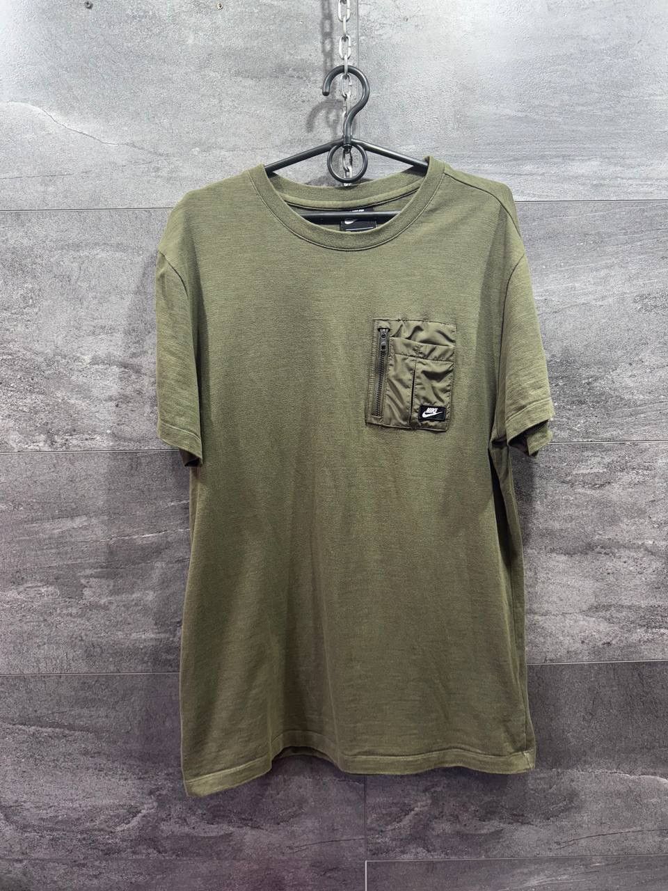 Nike Nike Sportswear Top Short Sleeve Lightweight T-Shirt Size US M / EU 48-50 / 2 - 1 Thumbnail