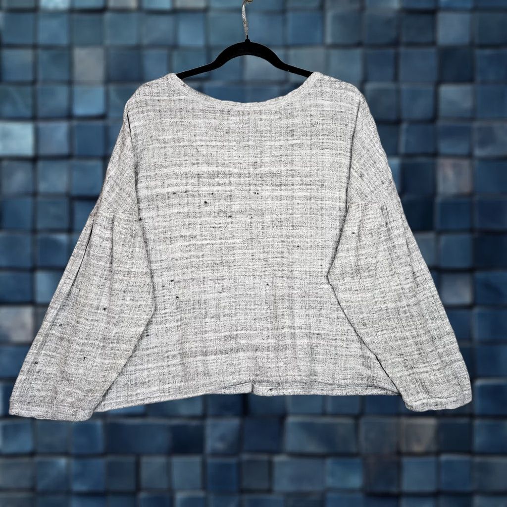 Anthropologie Anthropologie Women's Long Sleeve Drop Shoulder Cinched Hem Sweater XL Gray Knit Pullover Size XL / US 12-14 / IT 48-50 - 1 Thumbnail