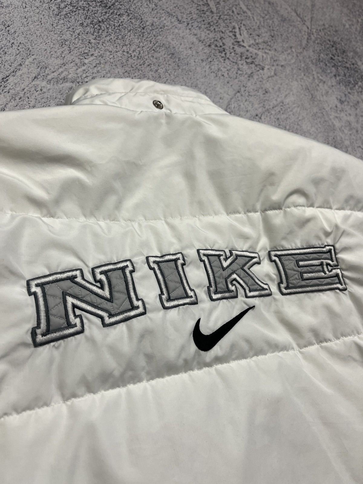 Nike RARE Vintage Nike Puffer Jacket Spellout Big Logo 90’s Y2k Size US S / EU 44-46 / 1 - 6 Thumbnail
