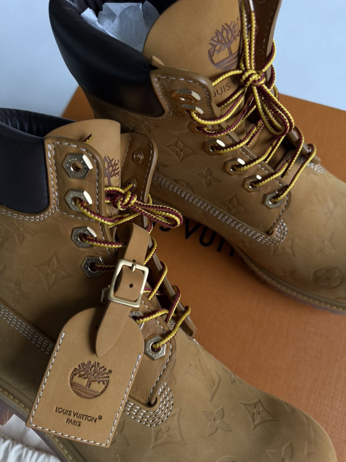 Louis Vuitton × Timberland Louis Vuitton Timberland Monogram 6 Inch Boot Size US 9 / EU 42 - 5 Thumbnail