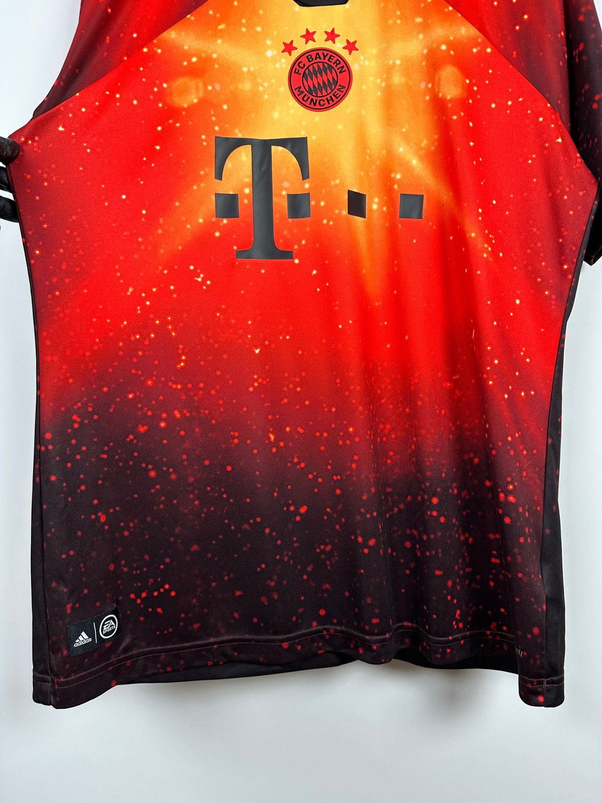 Adidas Adidas Bayern Munich Alaba #27 Special Kit Limited Edition Size US L / EU 52-54 / 3 - 15 Thumbnail