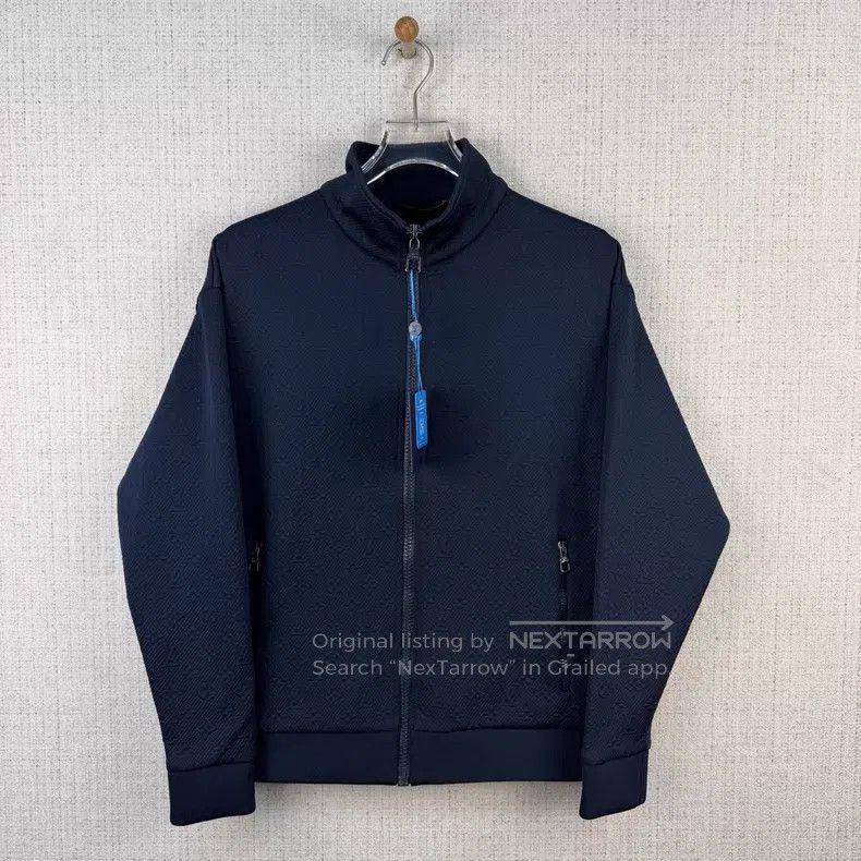 Louis Vuitton Louis Vuitton Solid Embossed Full Print Zipper Jacket Size US S / EU 44-46 / 1 - 1 Thumbnail