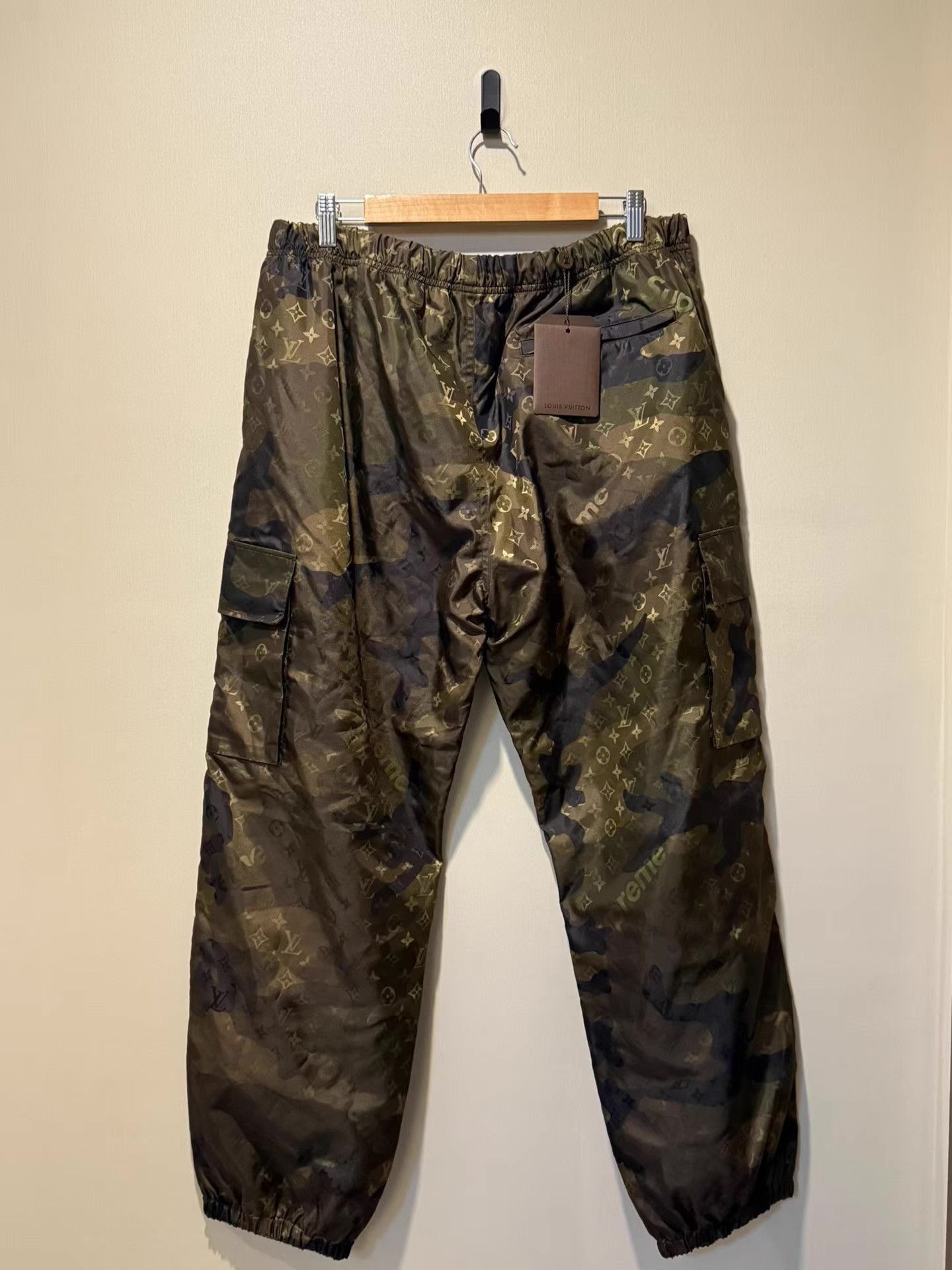 Louis Vuitton Multi Camouflage Cargo Pants Size 36 Size US 36 / EU 52 - 2 Thumbnail