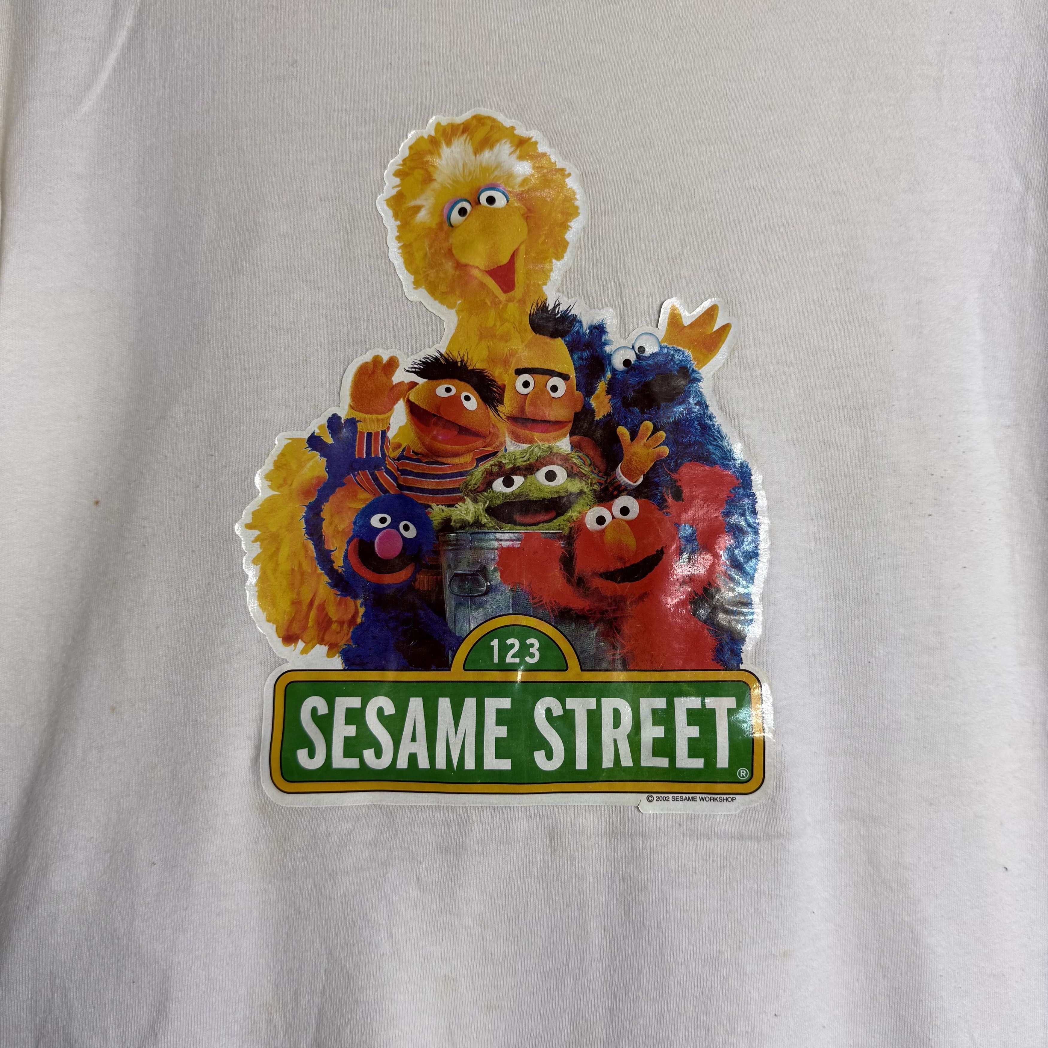 Cartoon Network 🔥RARE🔥Vintage 2002 Sesame Street Iron On Ringer T-shirt Size US L / EU 52-54 / 3 - 2 Thumbnail